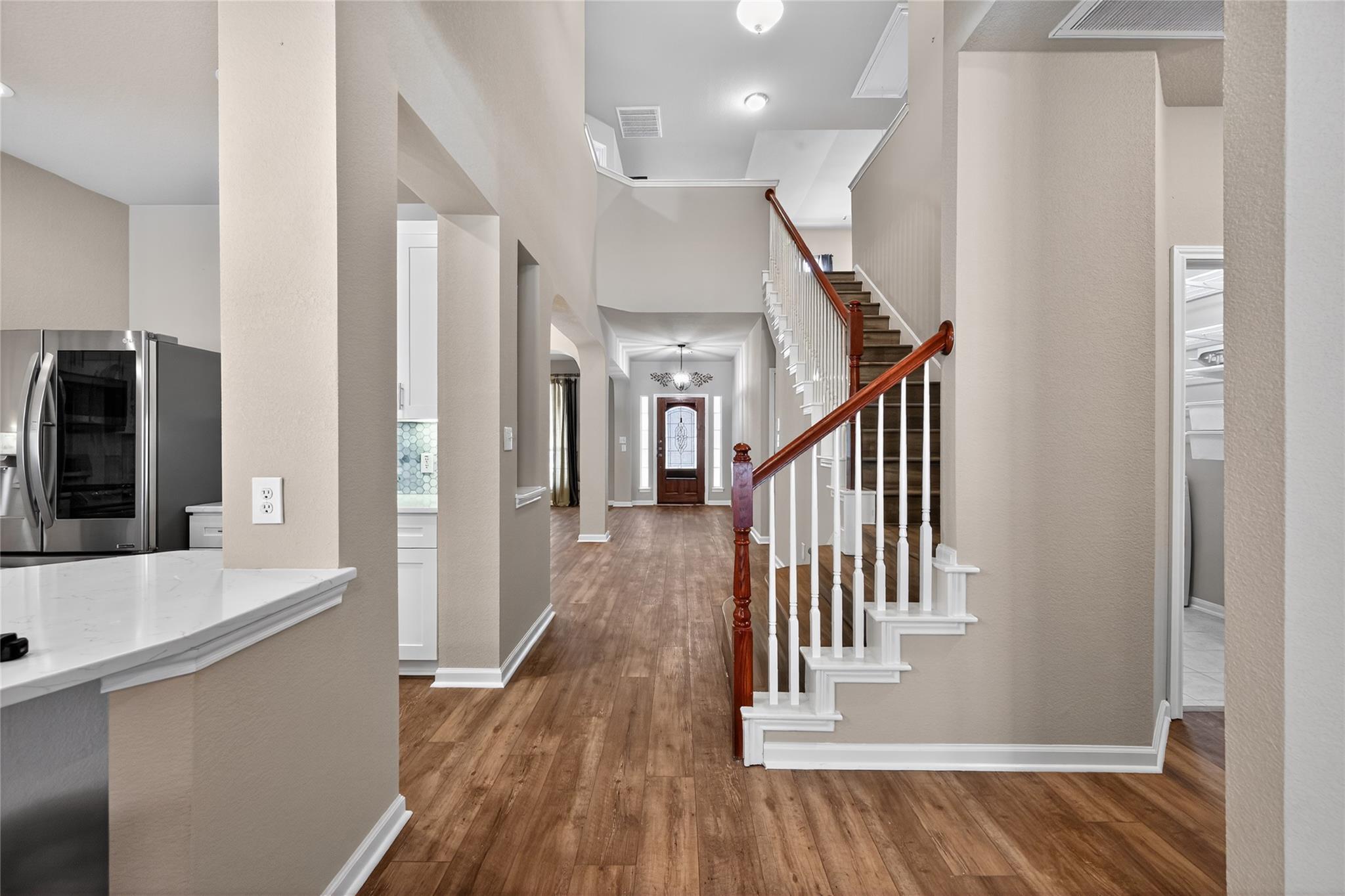 15512 Interlachen DR — photo 3