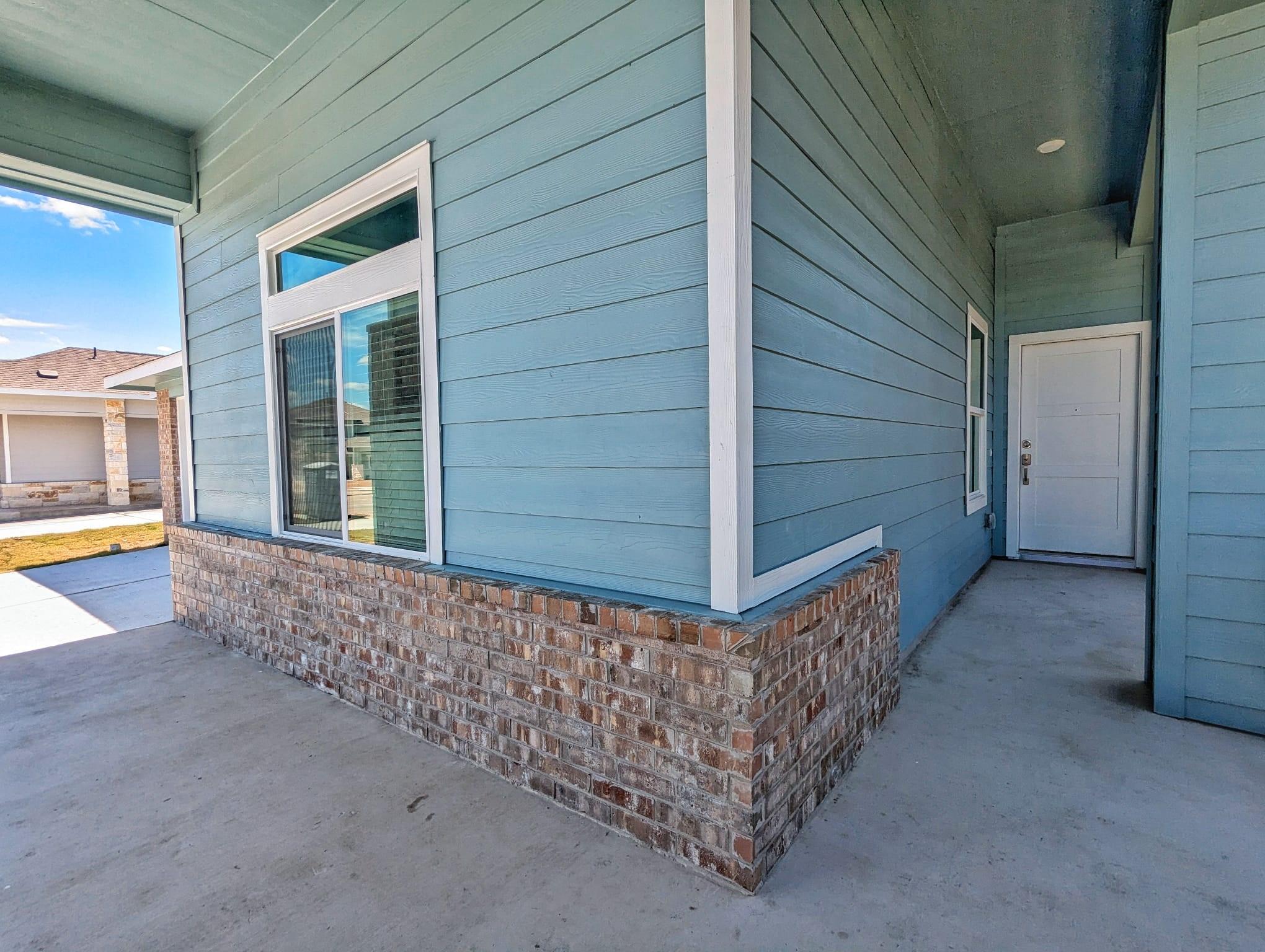 158 Gresham — photo 4