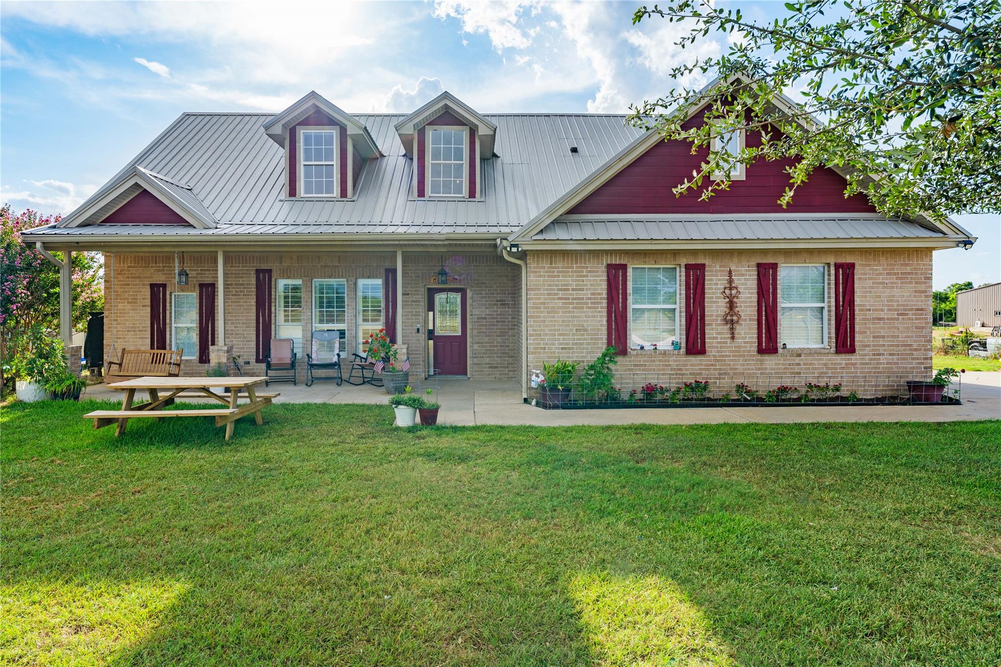 9122 Stinnett Mill RD — photo 3