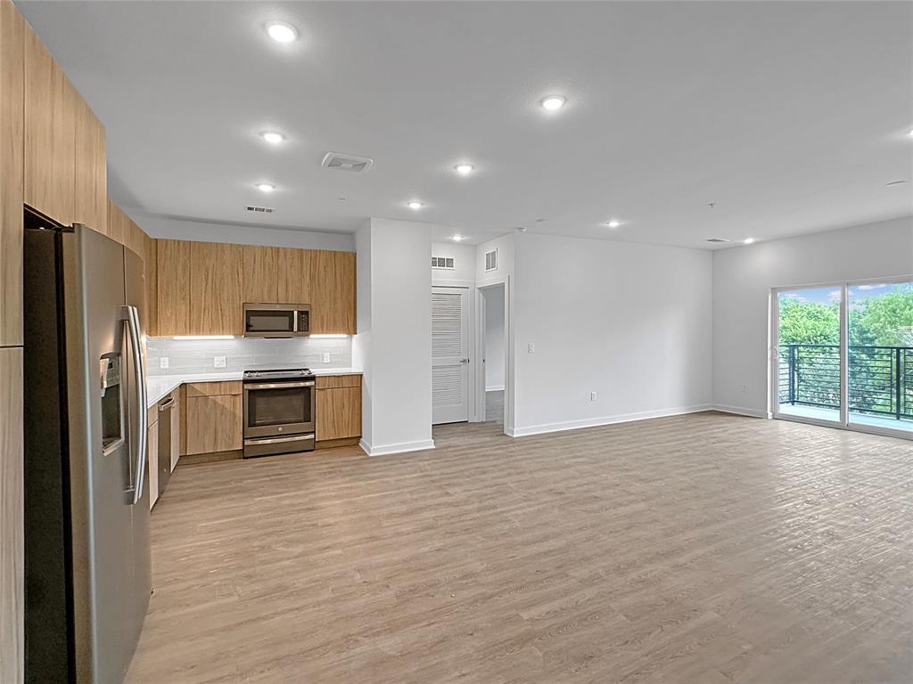 4802 Congress Ave #324 — photo 5