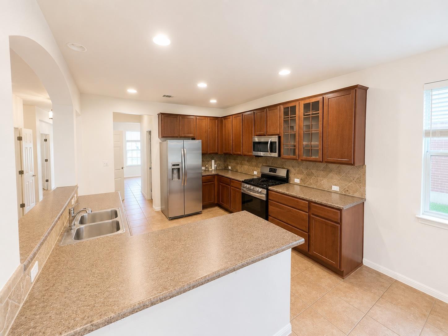 1503 Rimstone DR — photo 3