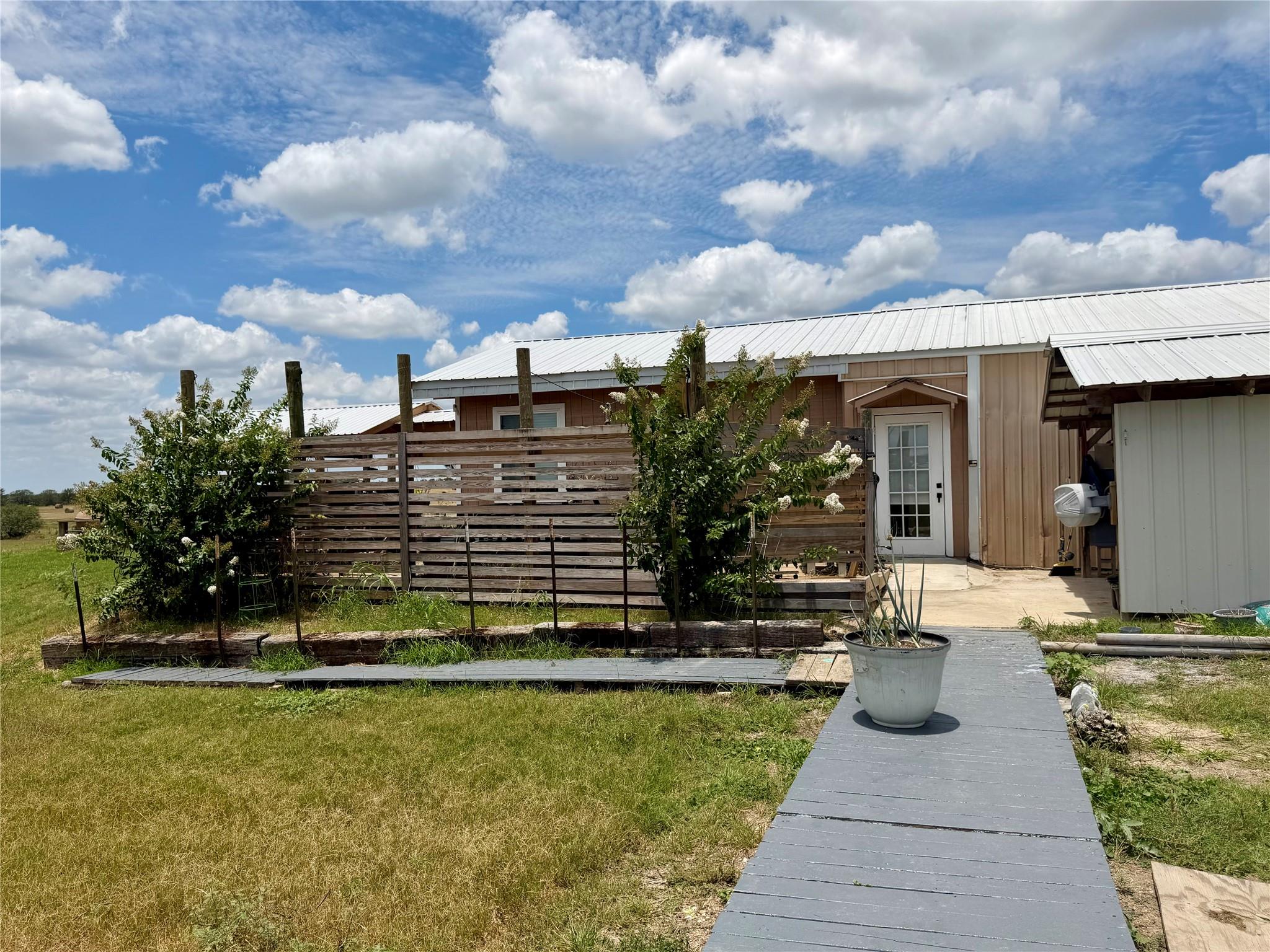 441 Molasses RD — photo 4