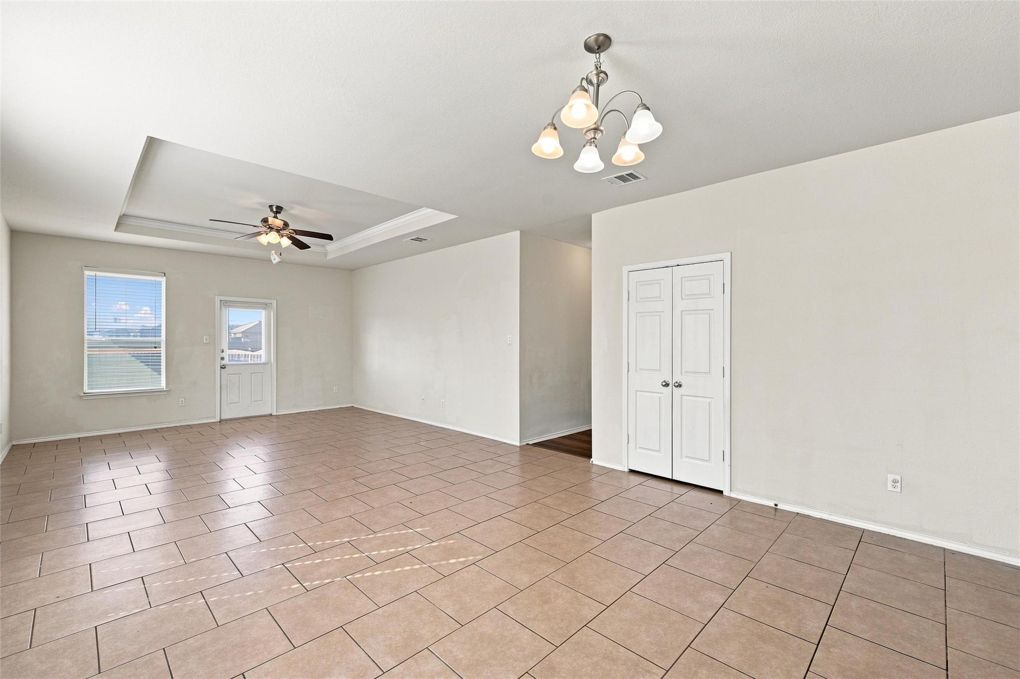 3400 Claymore ST — photo 4