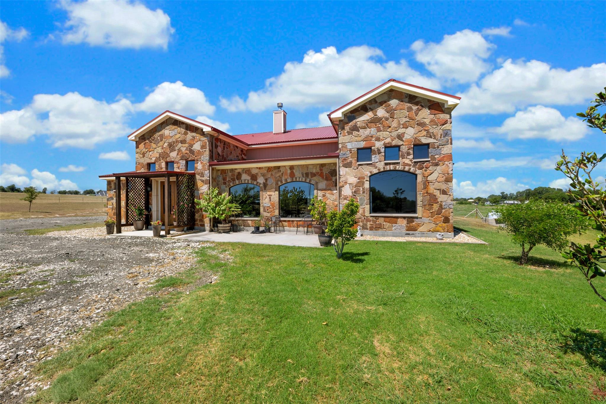 2103 County Road 320 — photo 3