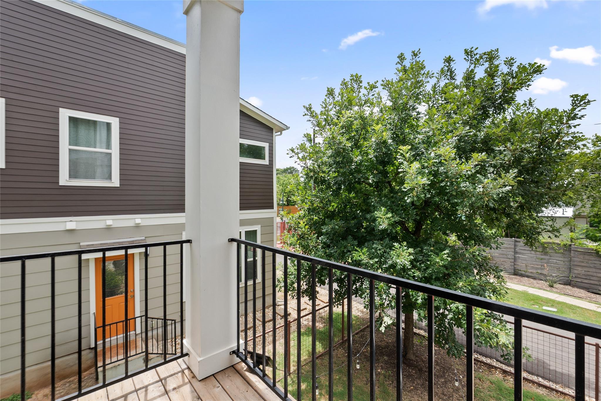 2605 Witsome #40 LOOP — photo 4
