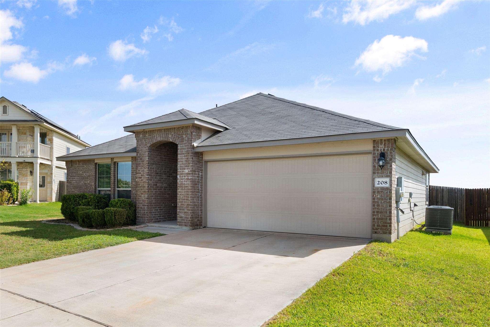 208 Plata LN — photo 5