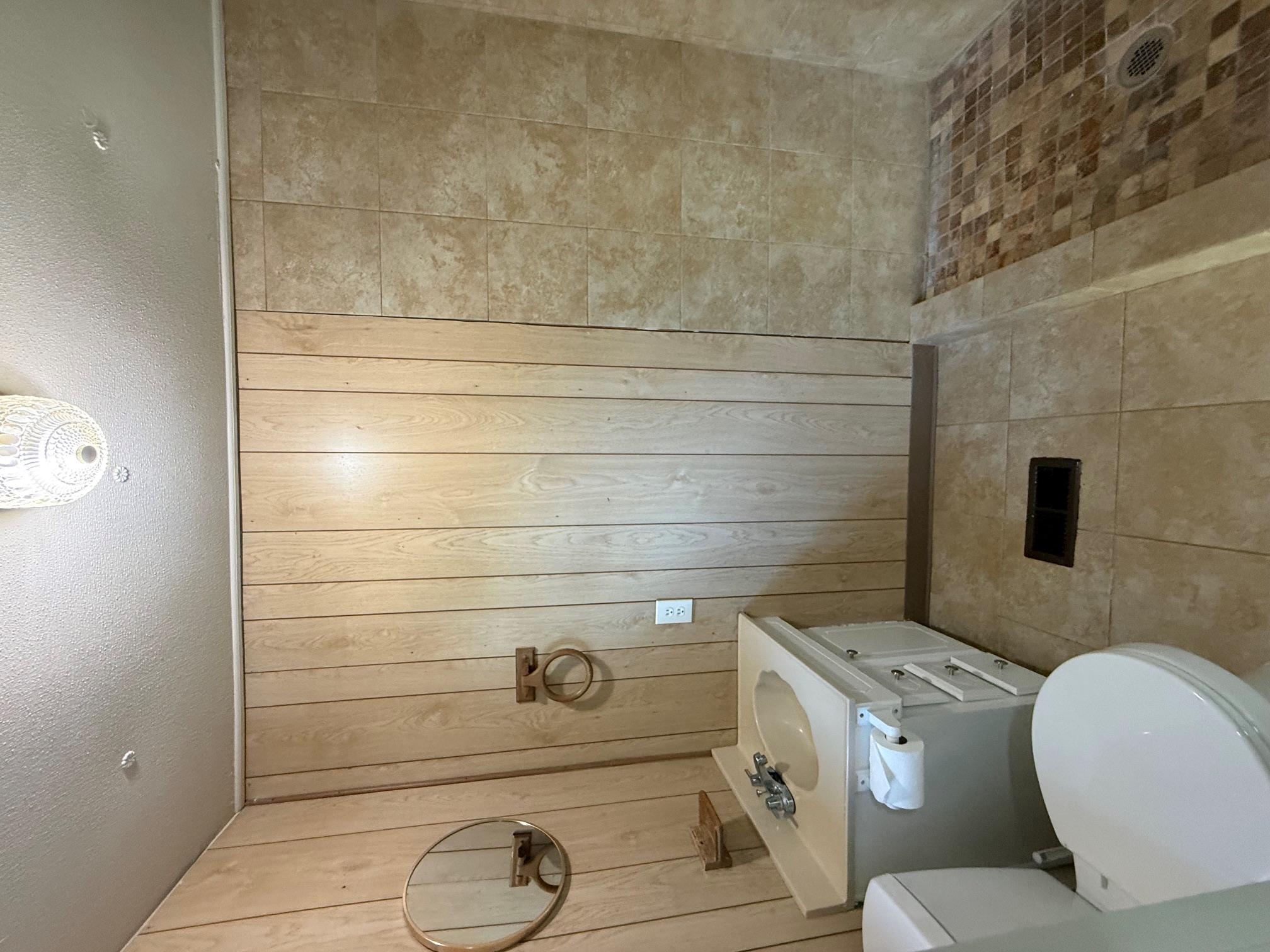 20604 Delorio ST — photo 5