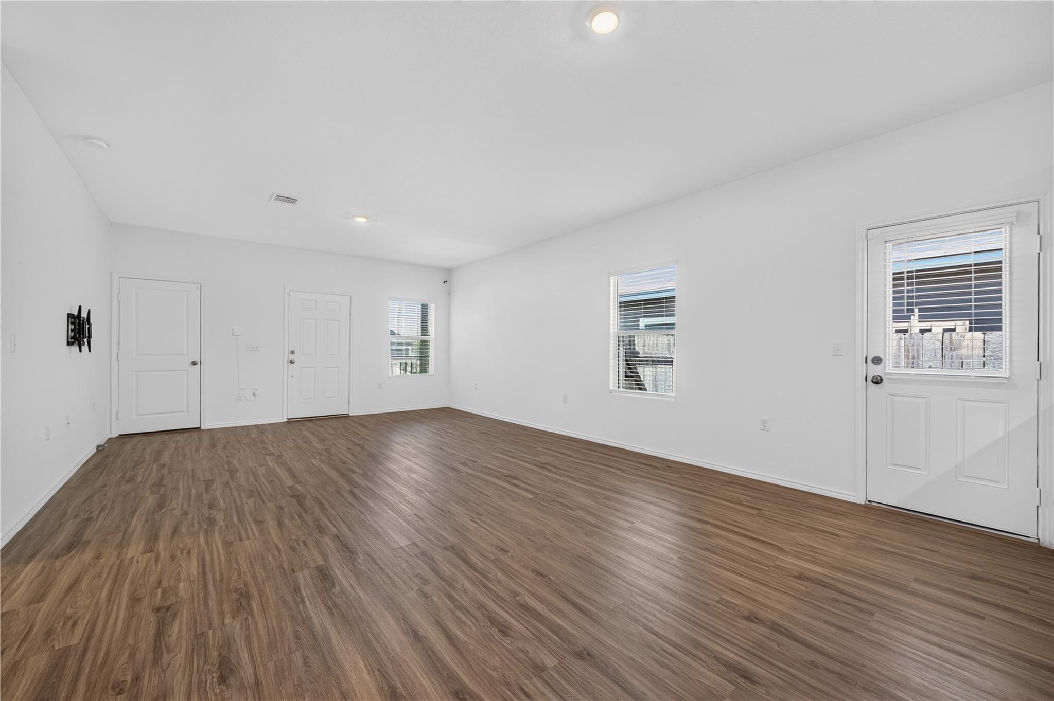 2521 Forgtemenot LN — photo 5
