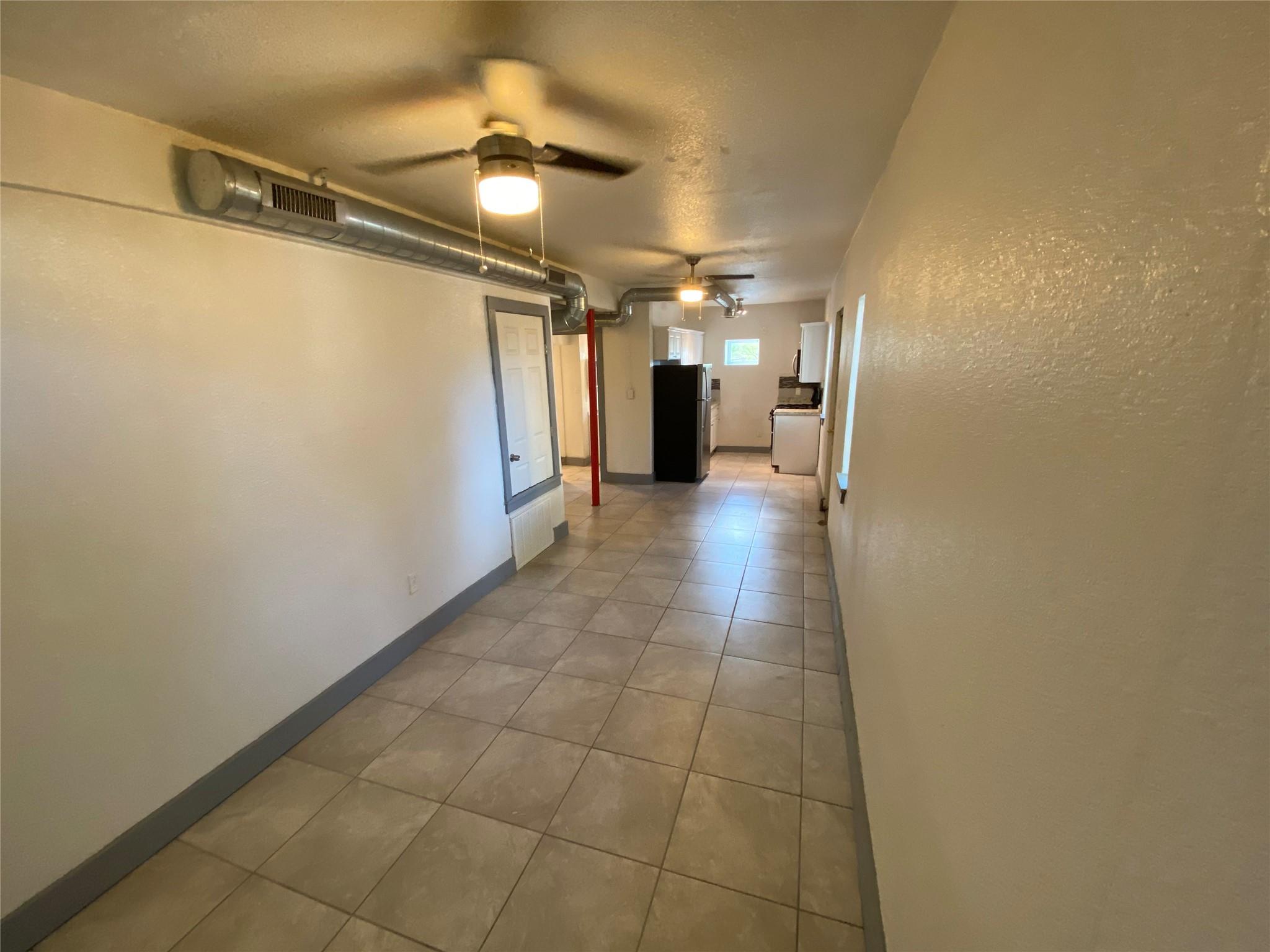 2103 Rosewood Ave #A — photo 3