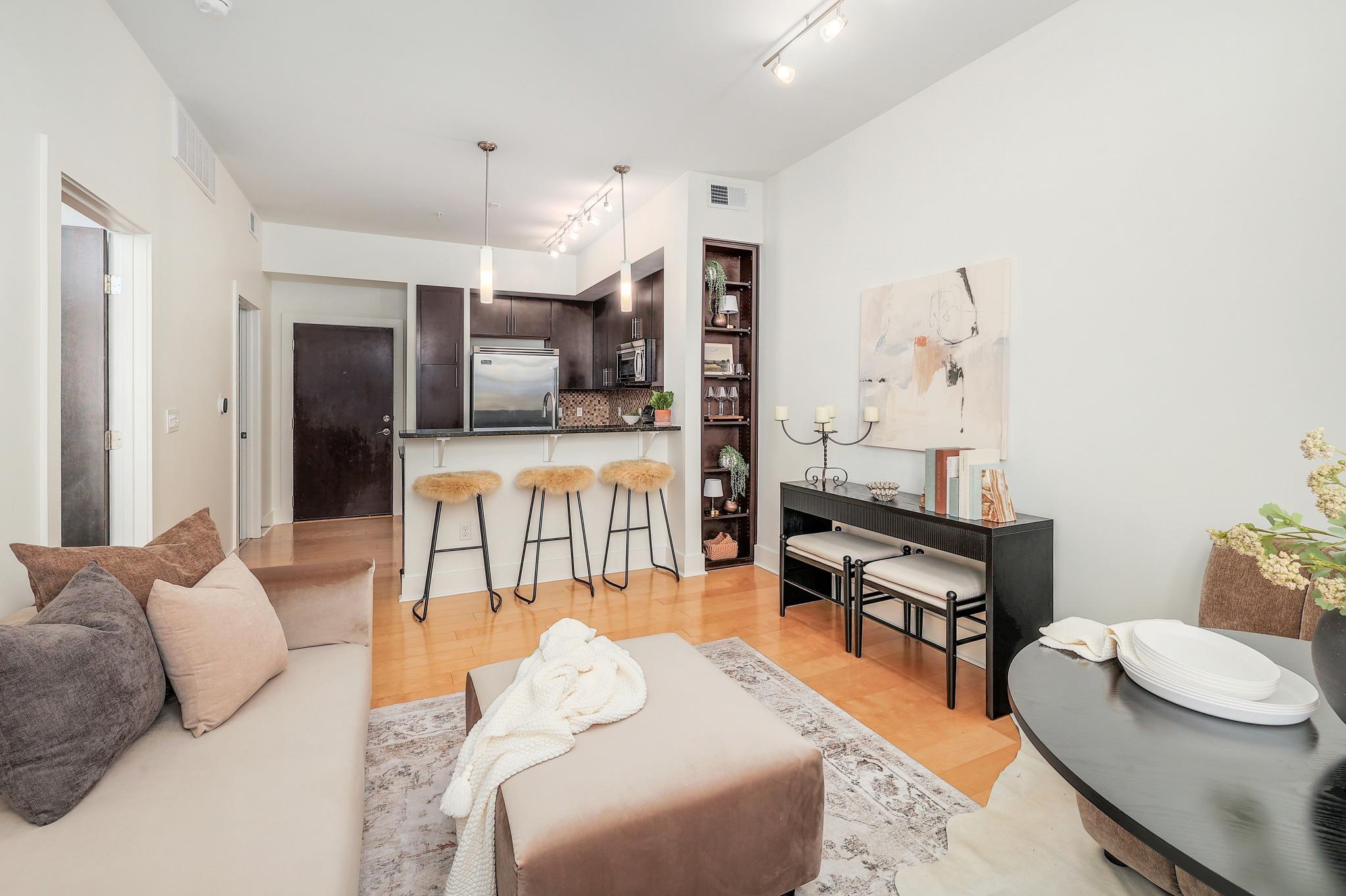 1320 Robert Browning ST #308 — photo 3