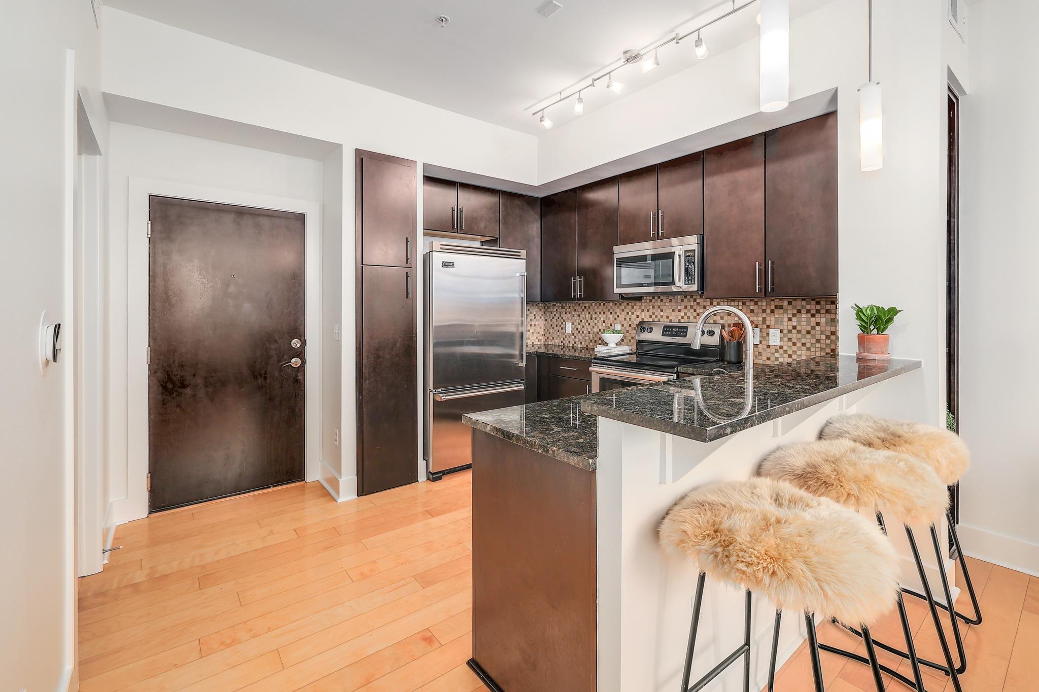 1320 Robert Browning ST #308 — photo 5