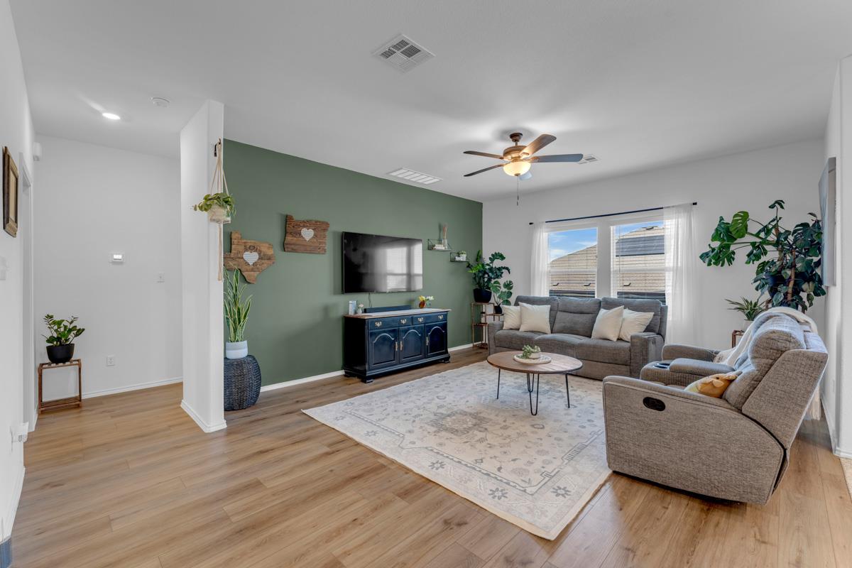 204 Lone Cedar RD — photo 4