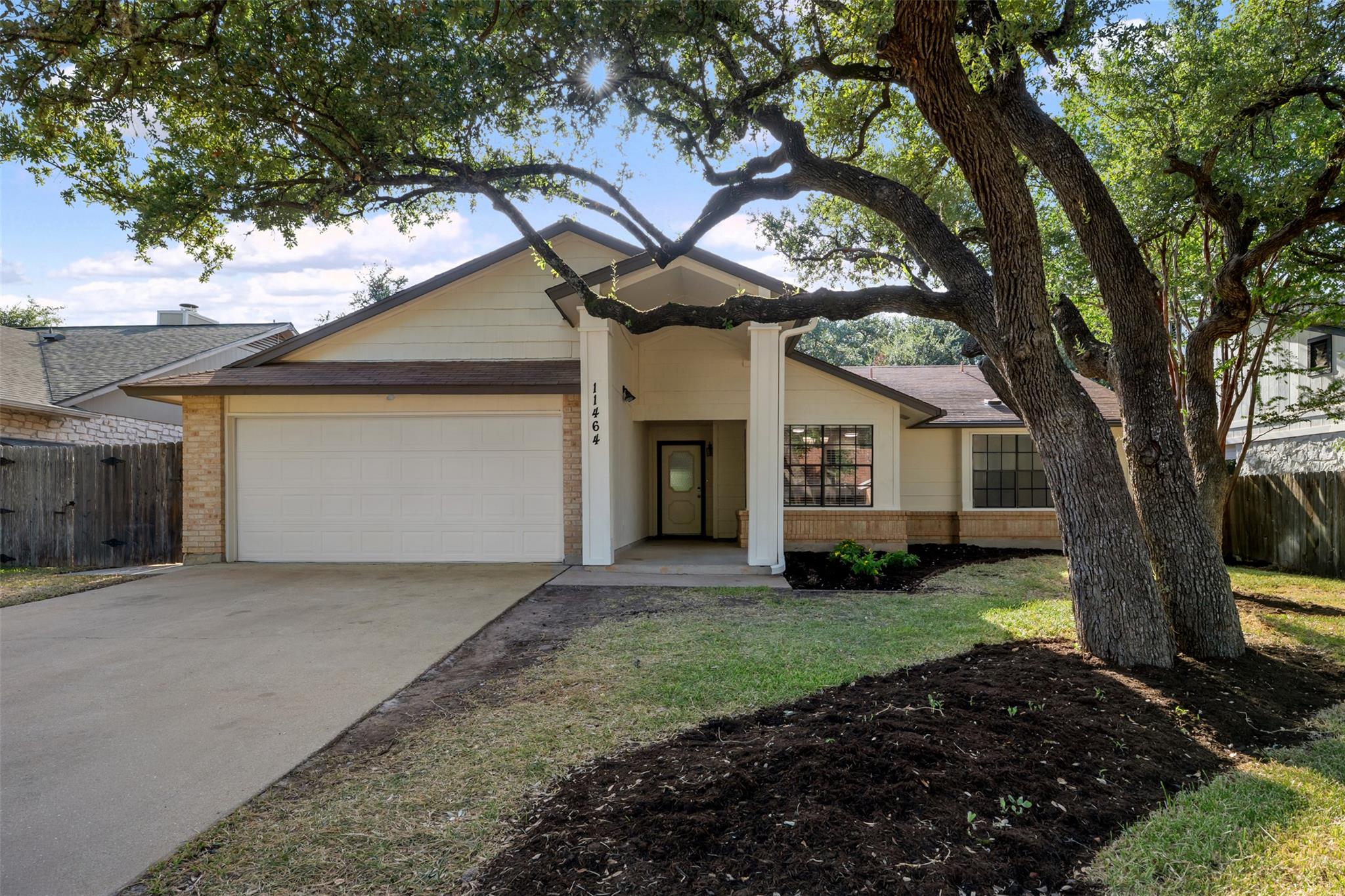 11464 Bristle Oak TRL