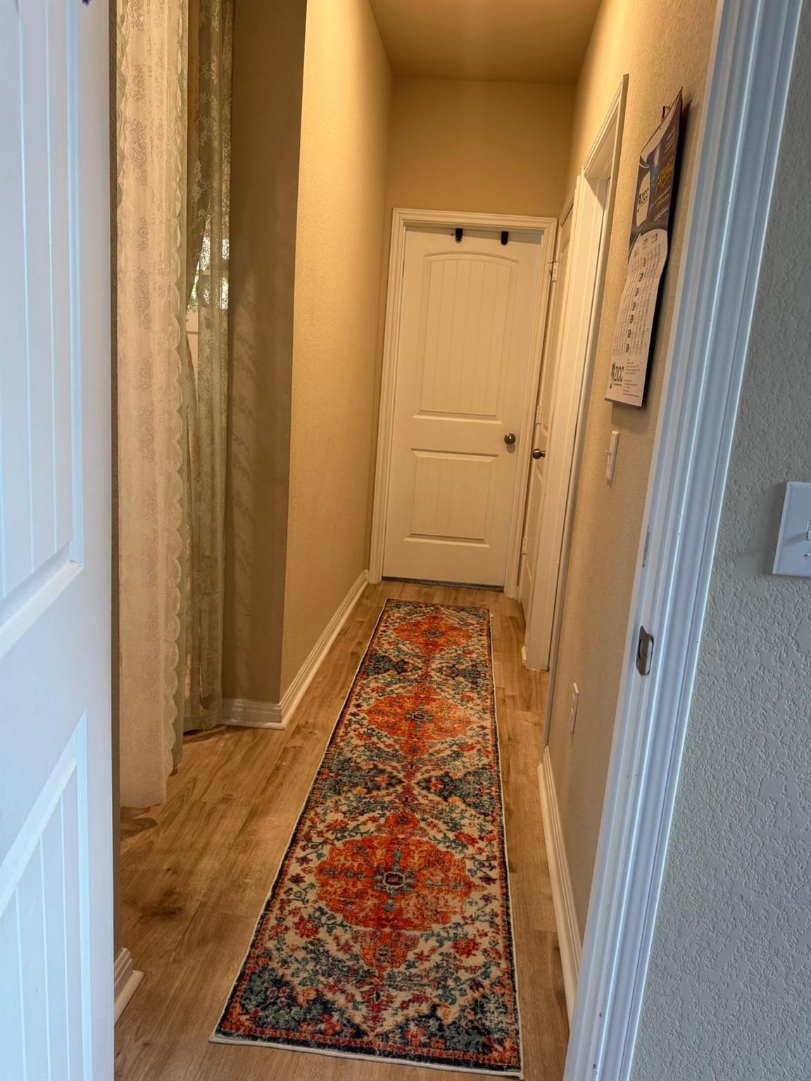 113 Queen Anne DR — photo 5