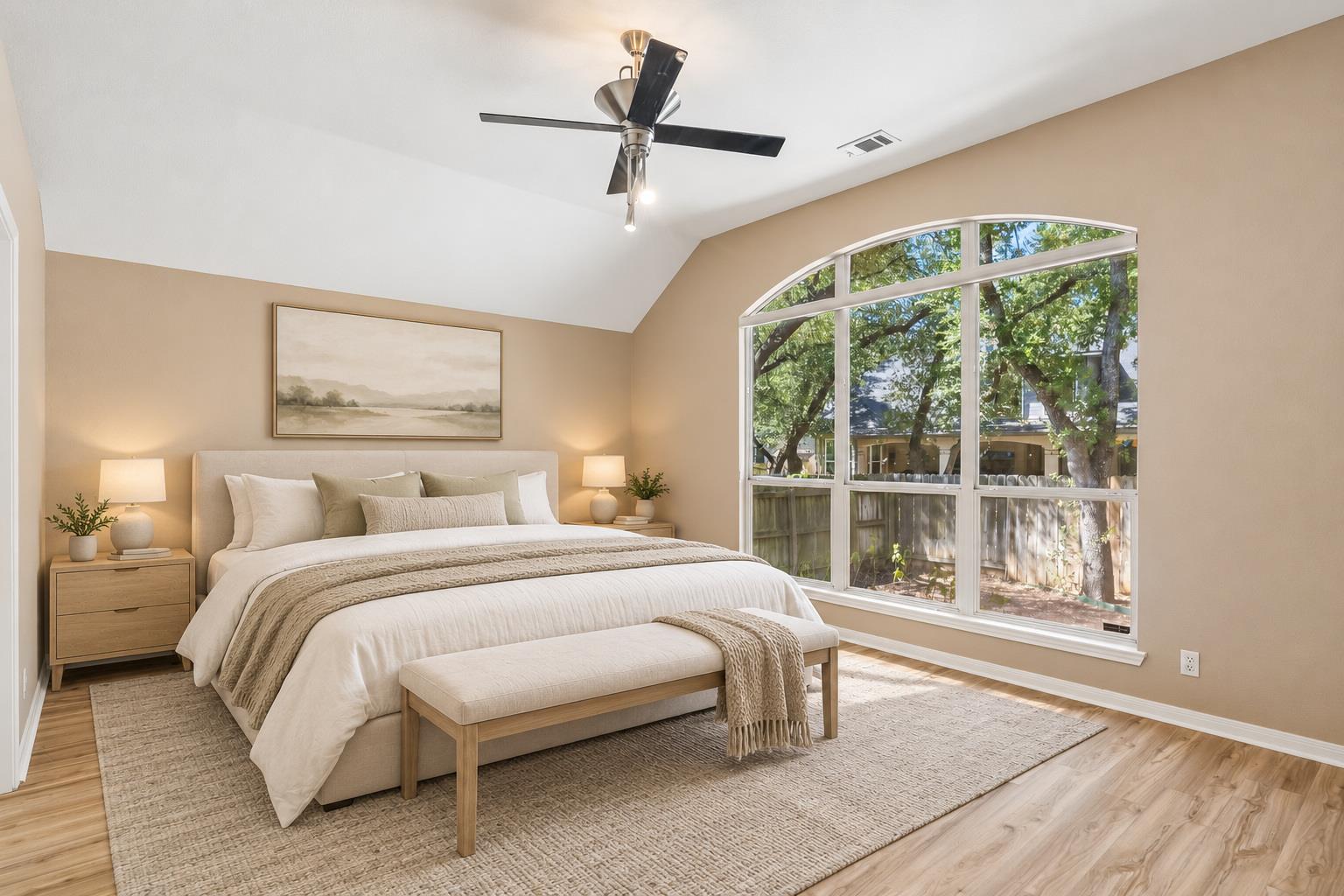 15814 Rustic LN — photo 3