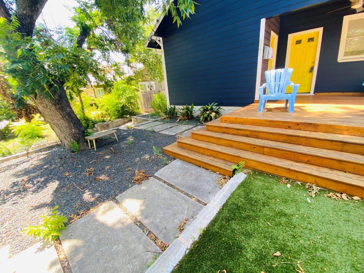 521 Live Oak ST #A — photo 3