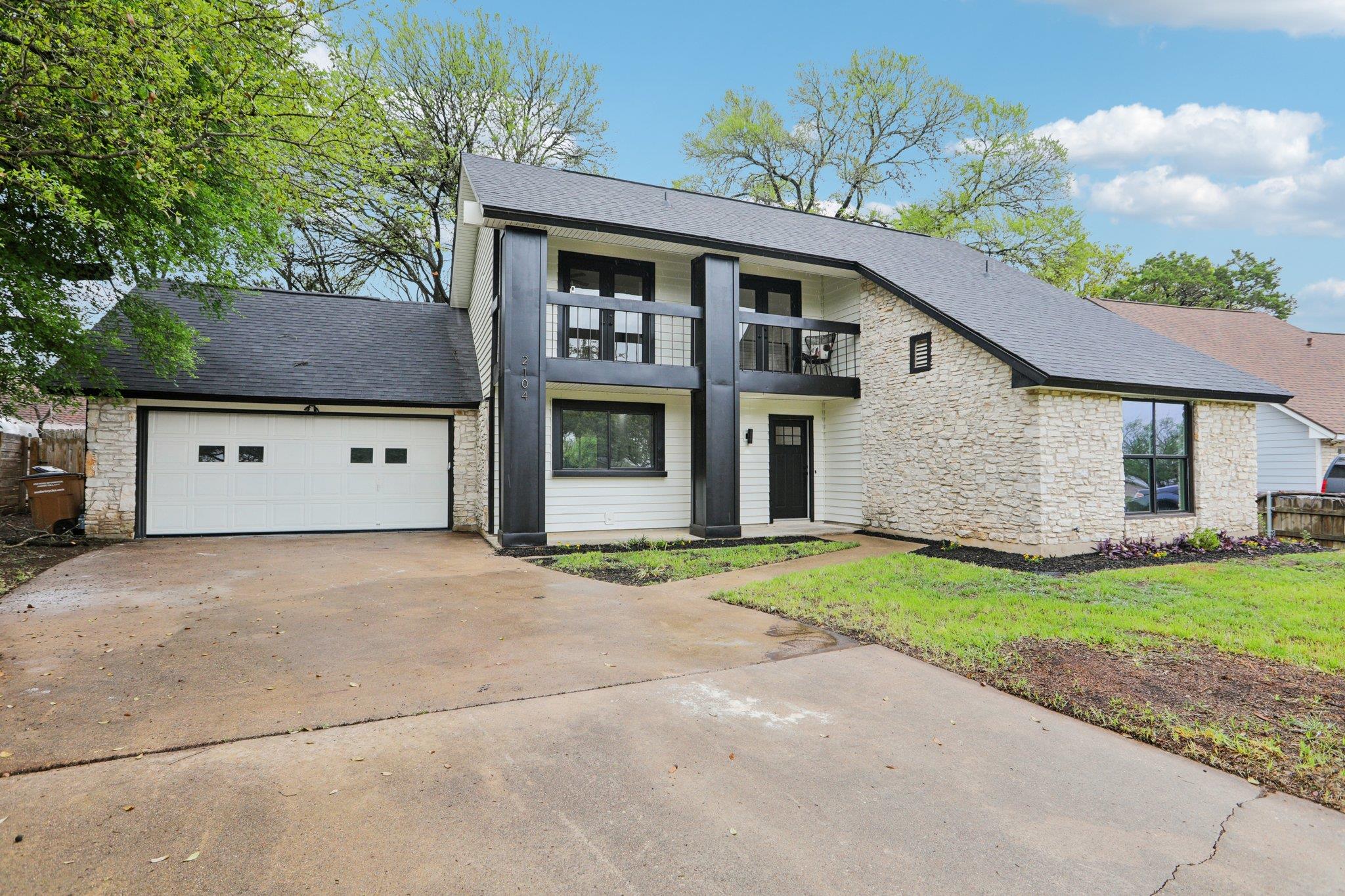 2104 Malvern Hill DR — photo 3