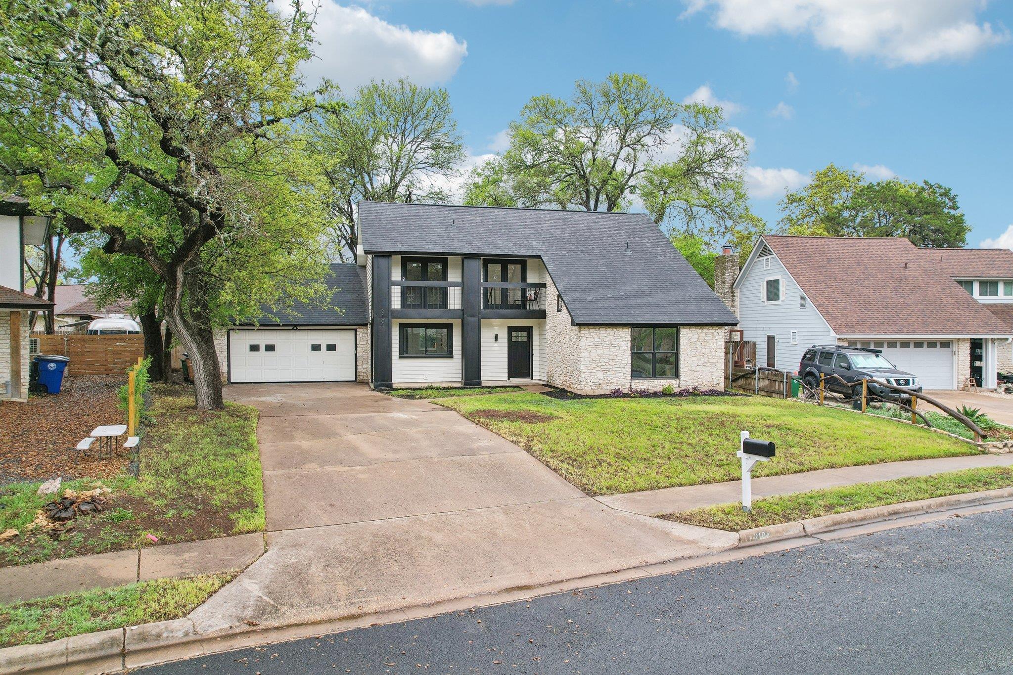 2104 Malvern Hill DR — photo 4