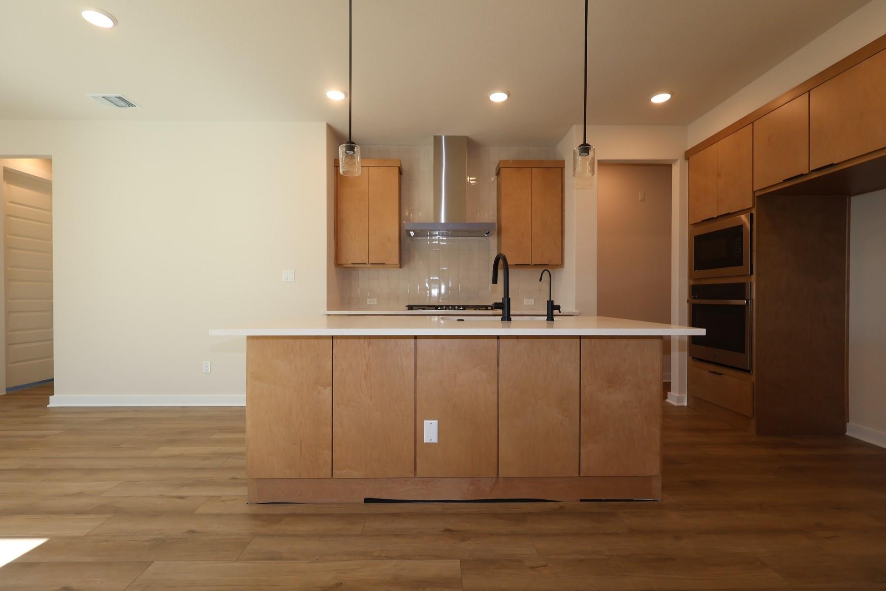 225 Grayson Elm Pass — photo 3
