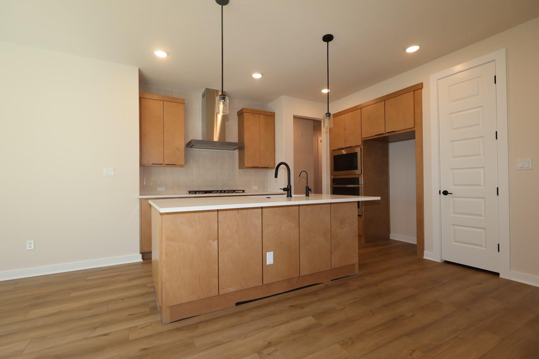225 Grayson Elm Pass — photo 4