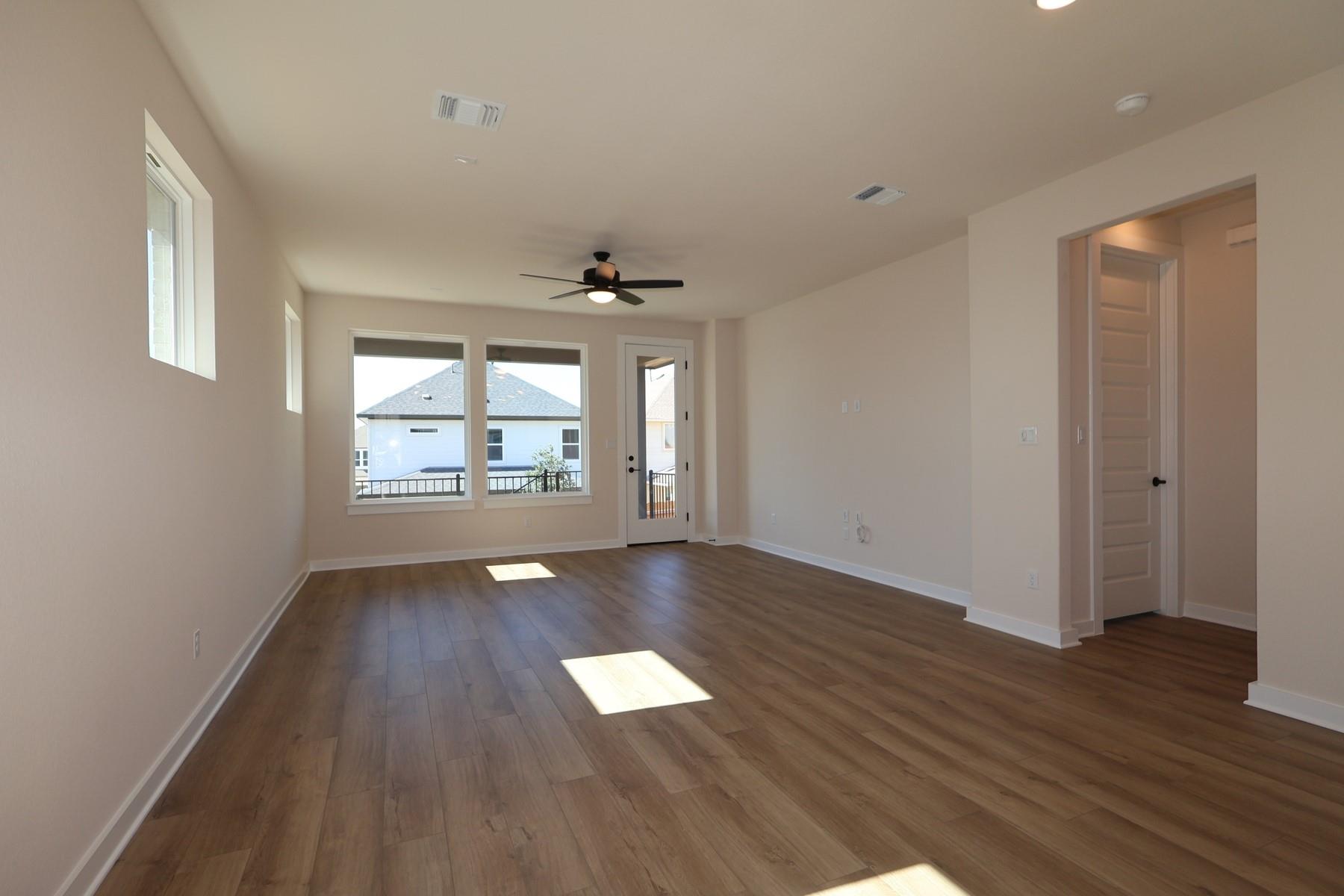 225 Grayson Elm Pass — photo 5