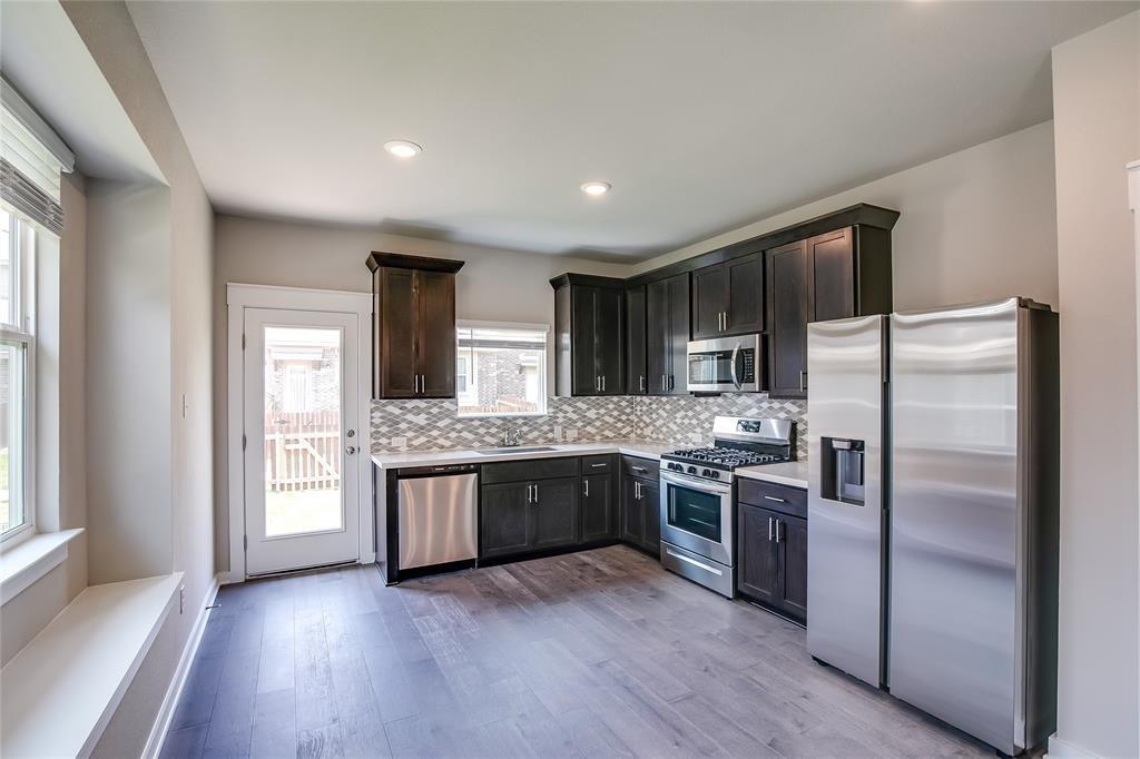 601 Dusky Sap LN #D — photo 4