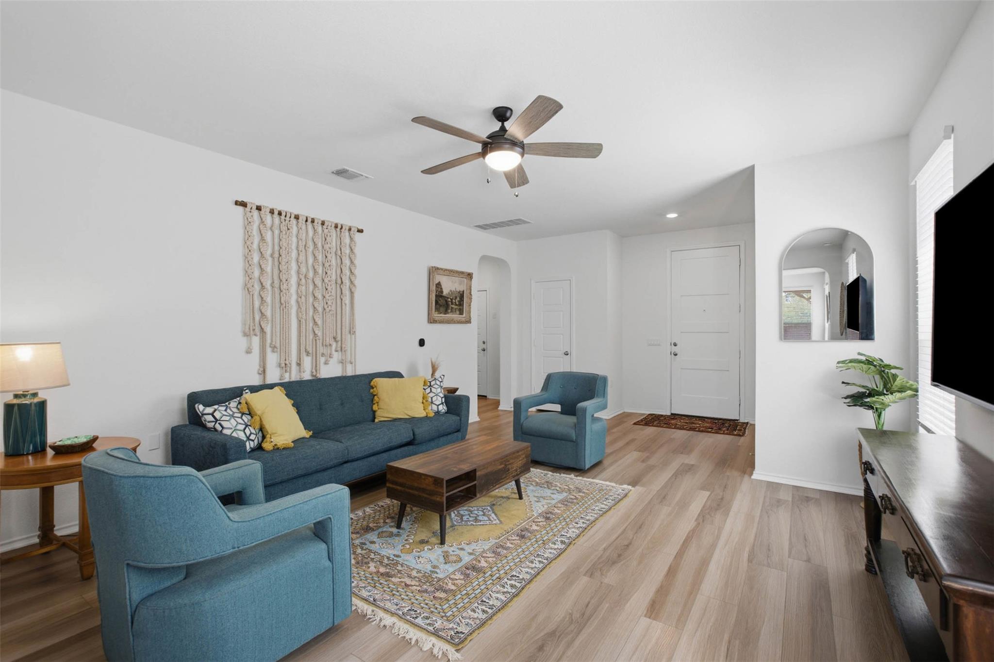 4605 Colmar DR — photo 5