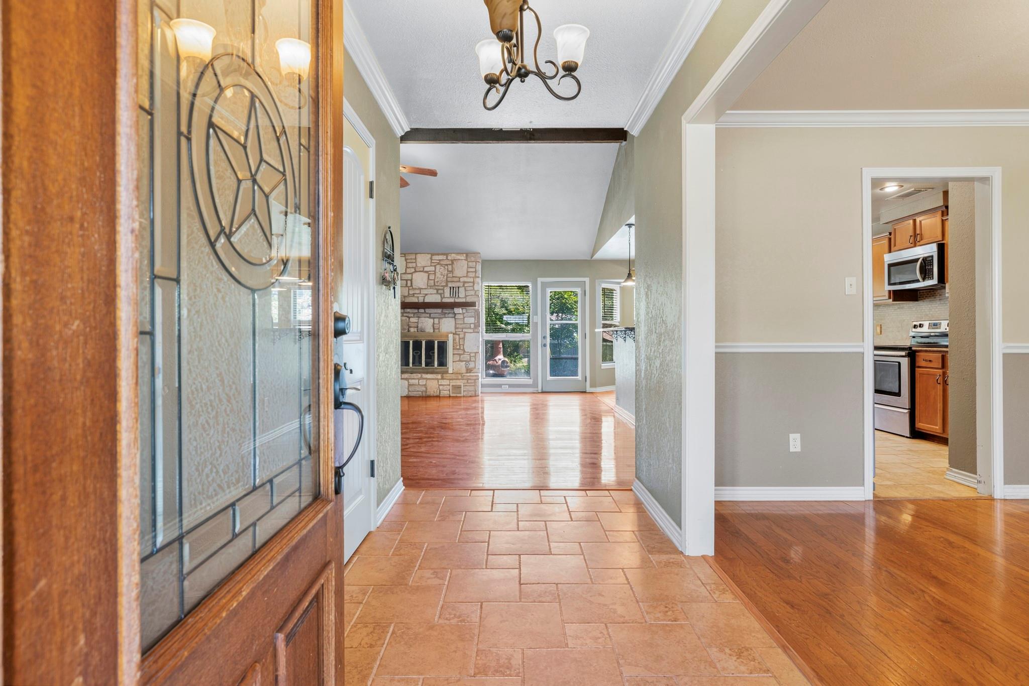 415 Meadow Ridge DR — photo 4