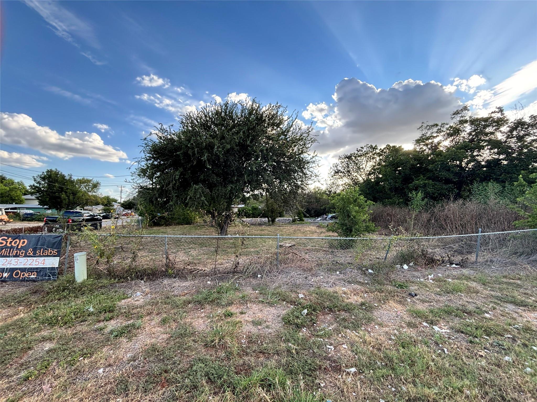 110 Leisure Village DR — photo 4