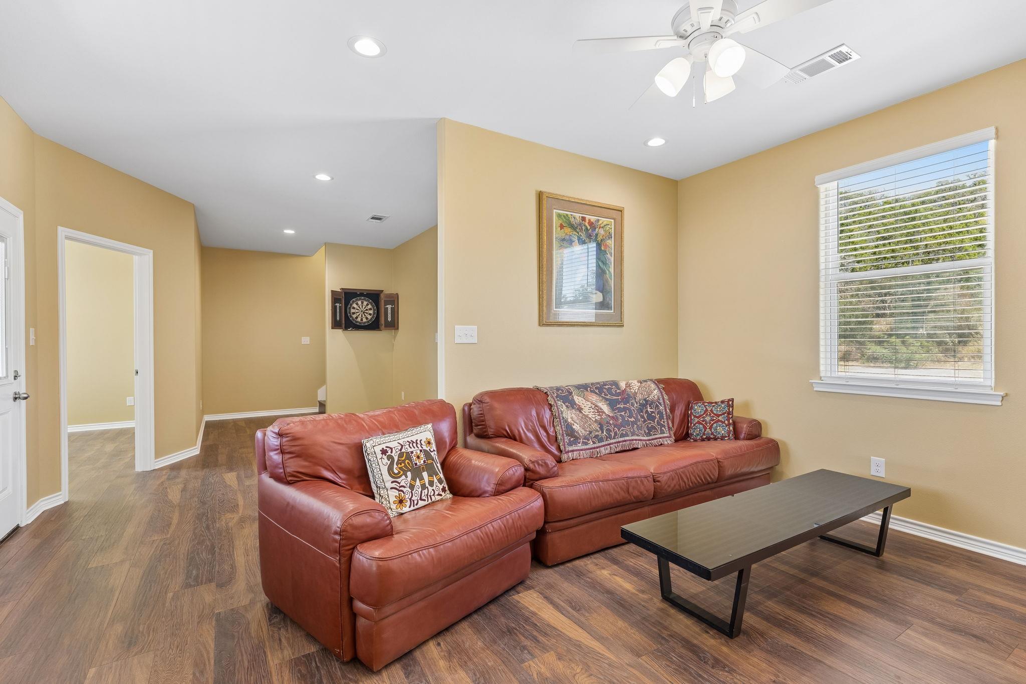 113 War Bonnet RDG — photo 4