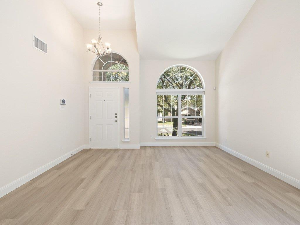 11301 Fletcher Hall LN — photo 3