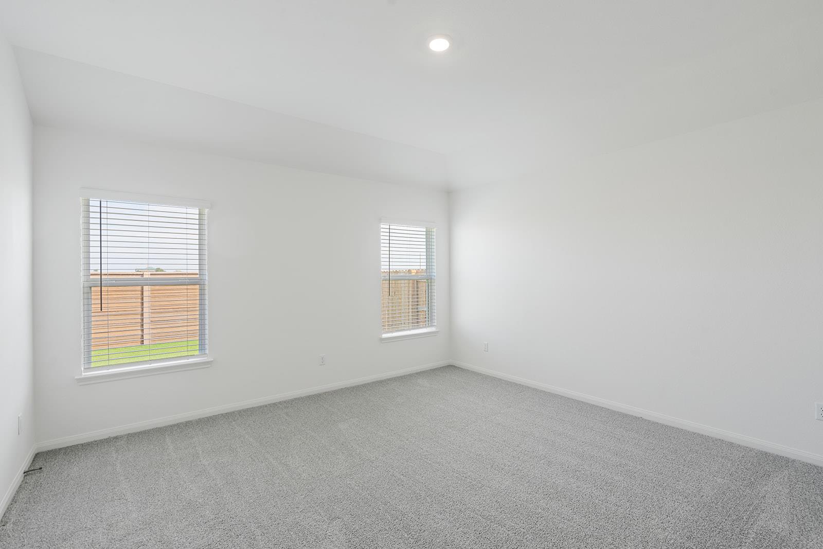 237 Luna Blue LN — photo 5