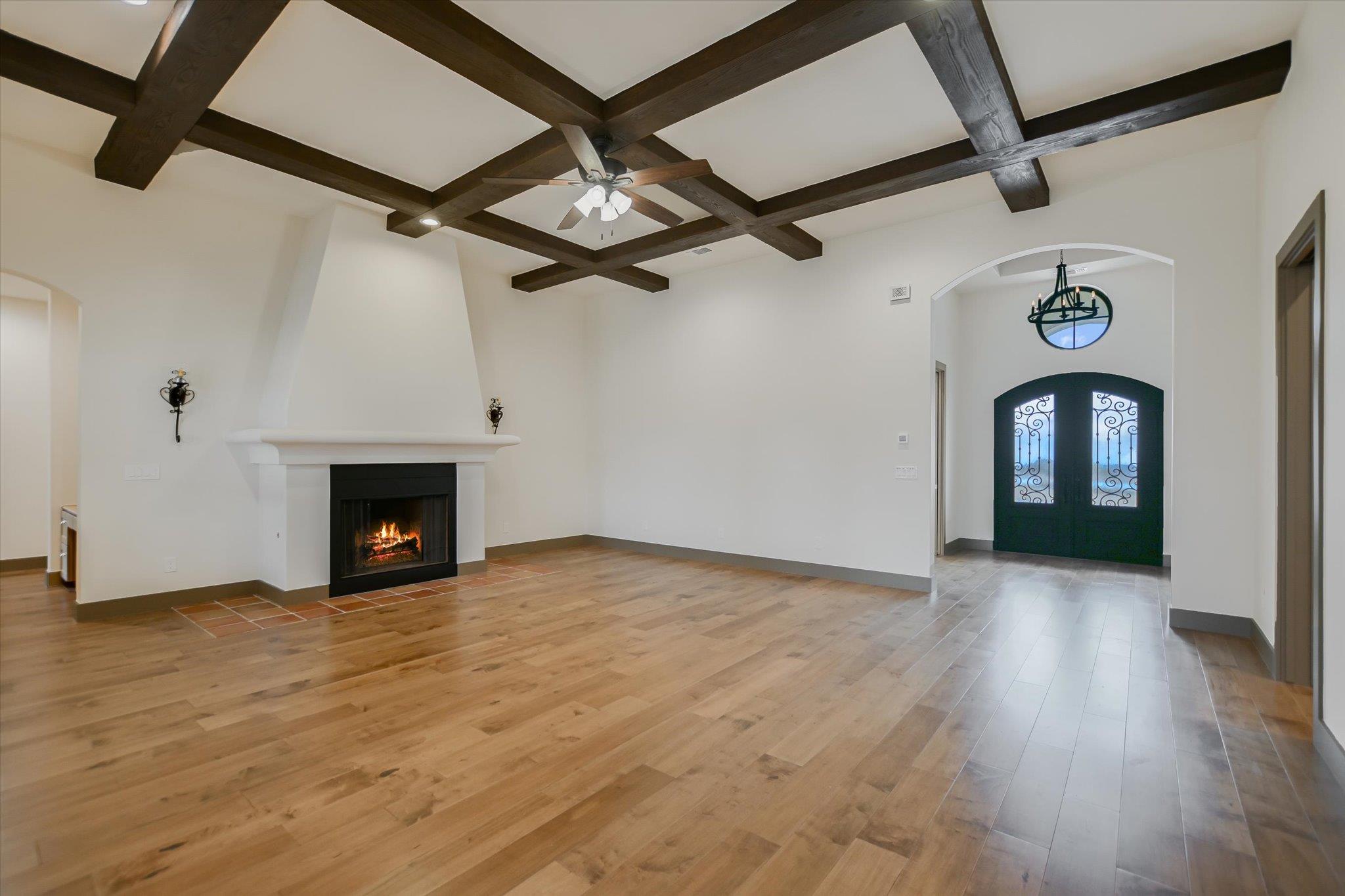 401 Eagle Ridge — photo 4