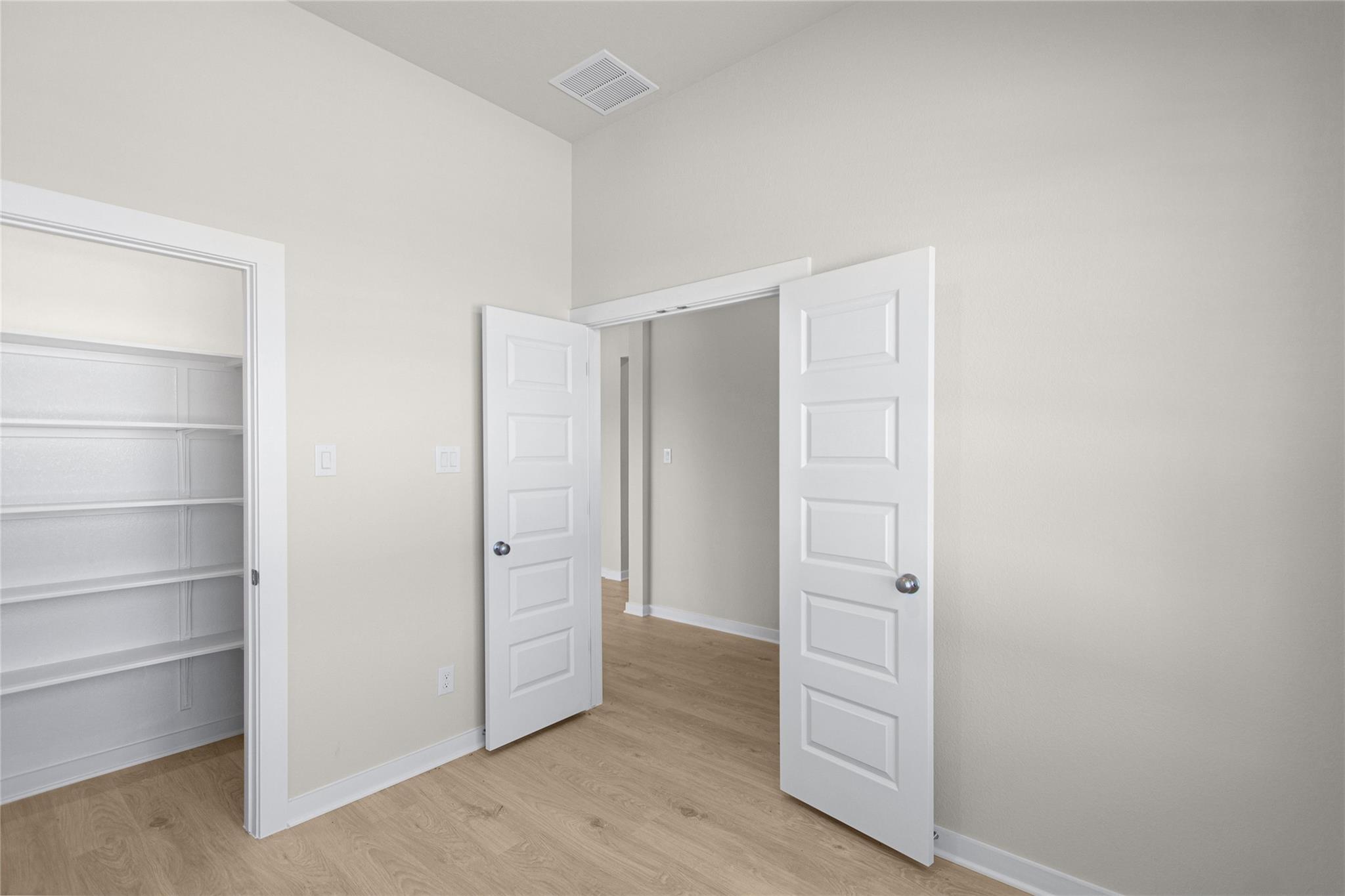312 West Faulkner ST — photo 5