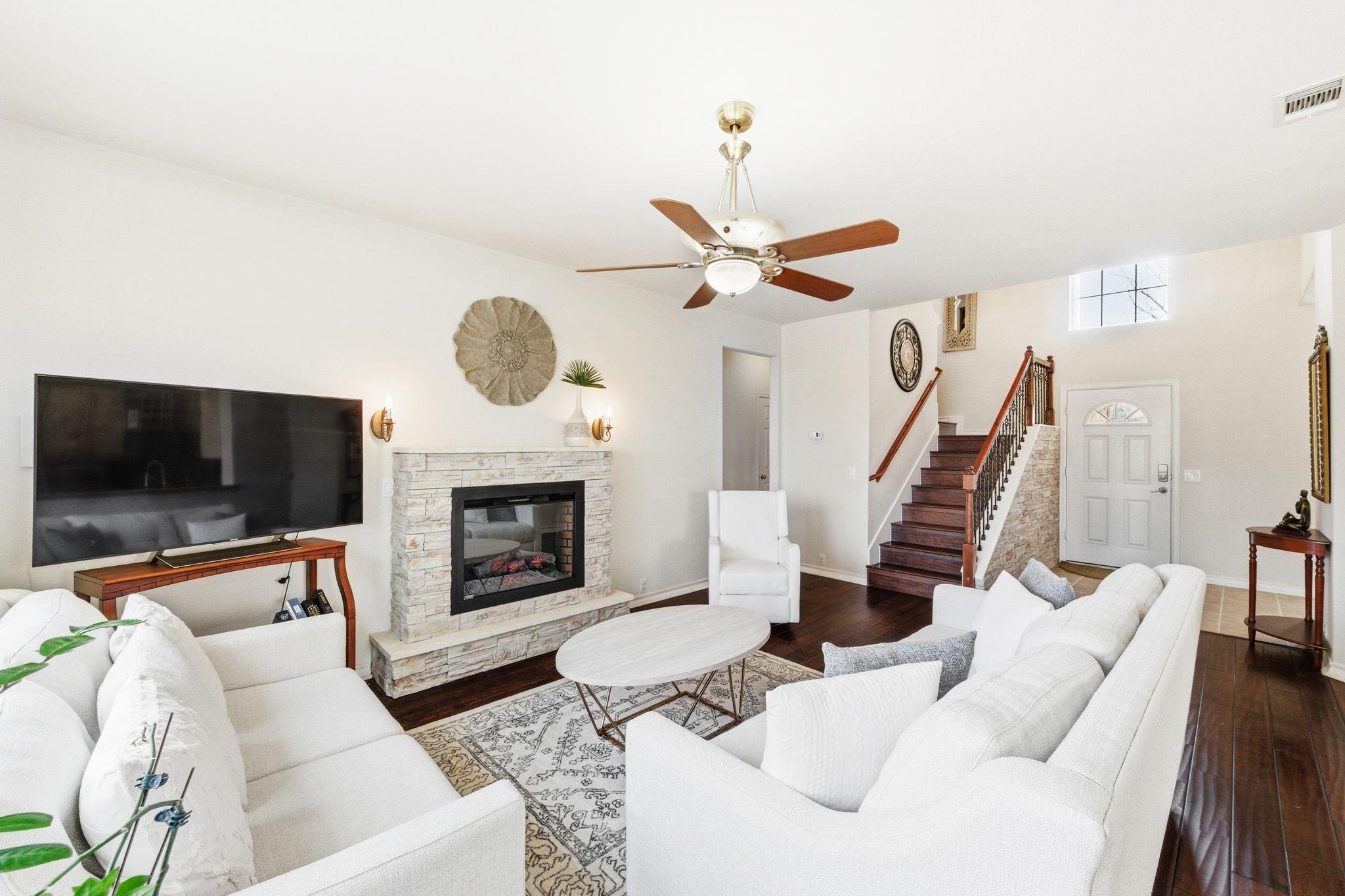 21205 PENNY ROYAL DR — photo 4
