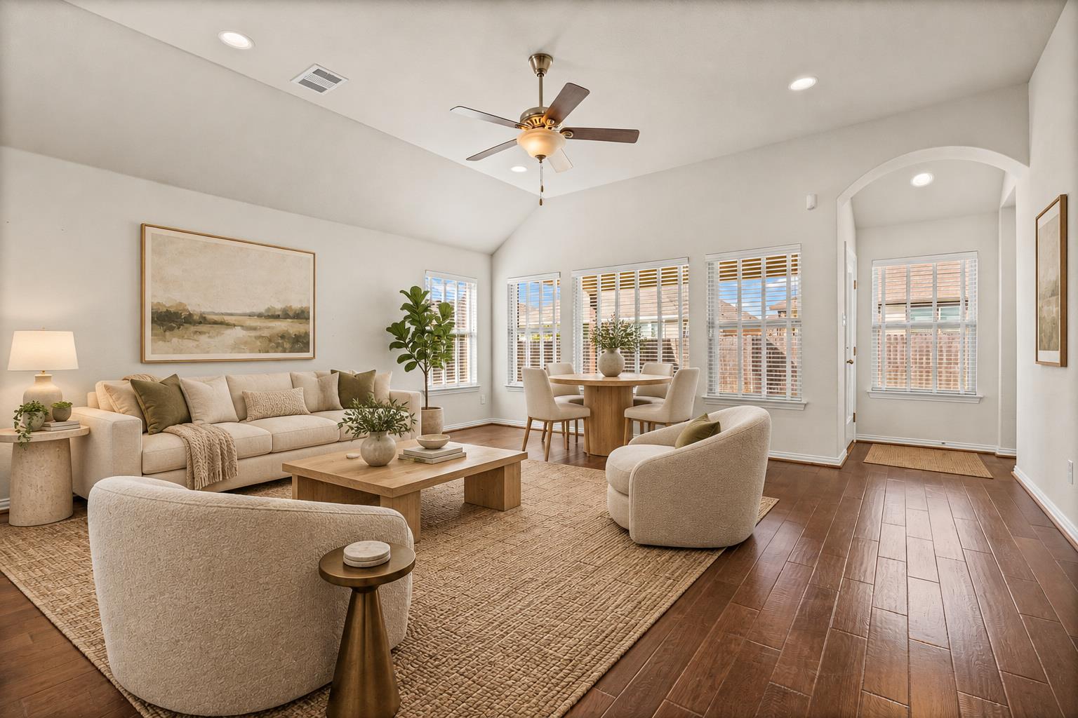 6800 Catania LOOP — photo 3