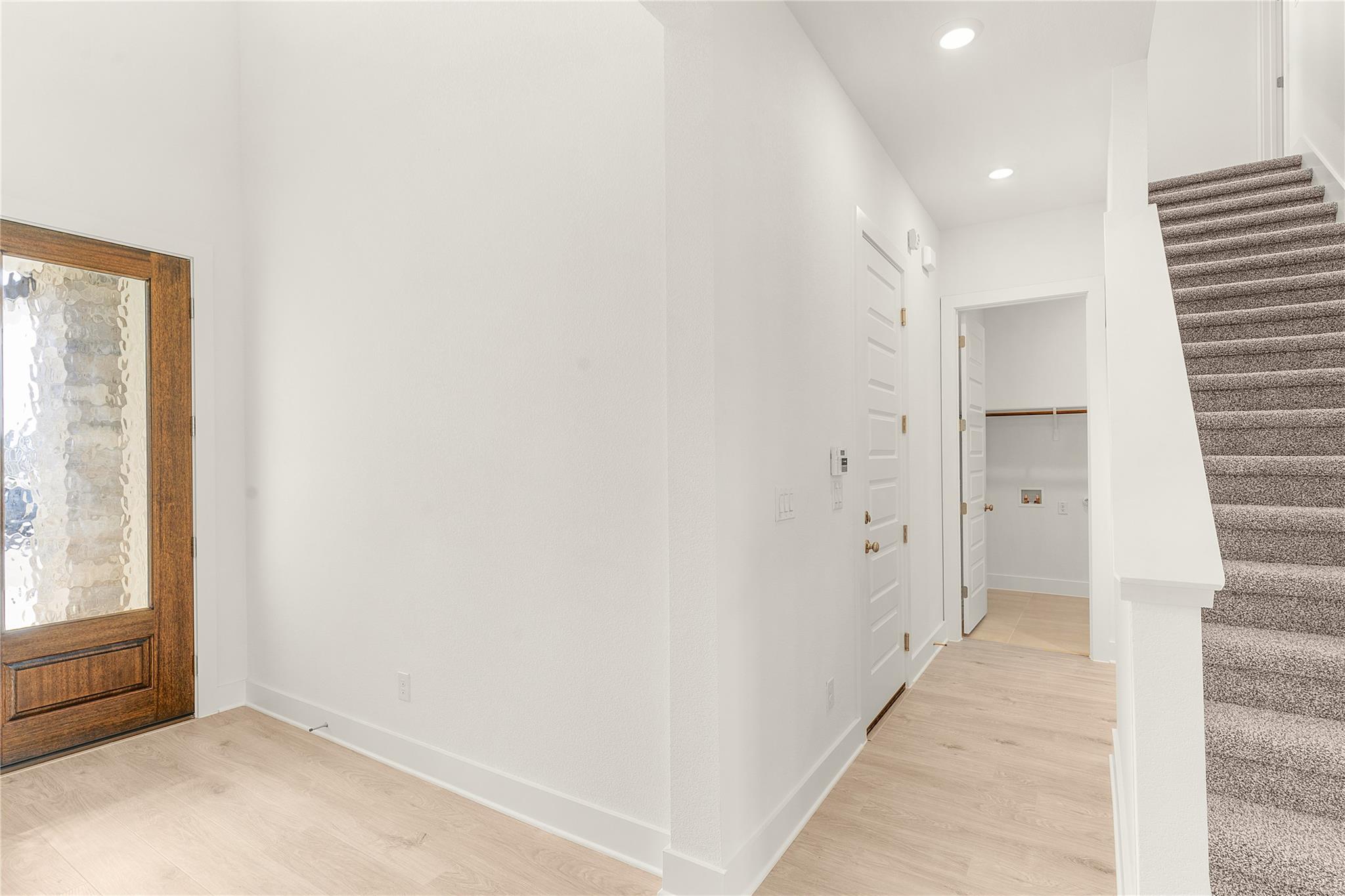 313 West Faulkner ST — photo 3