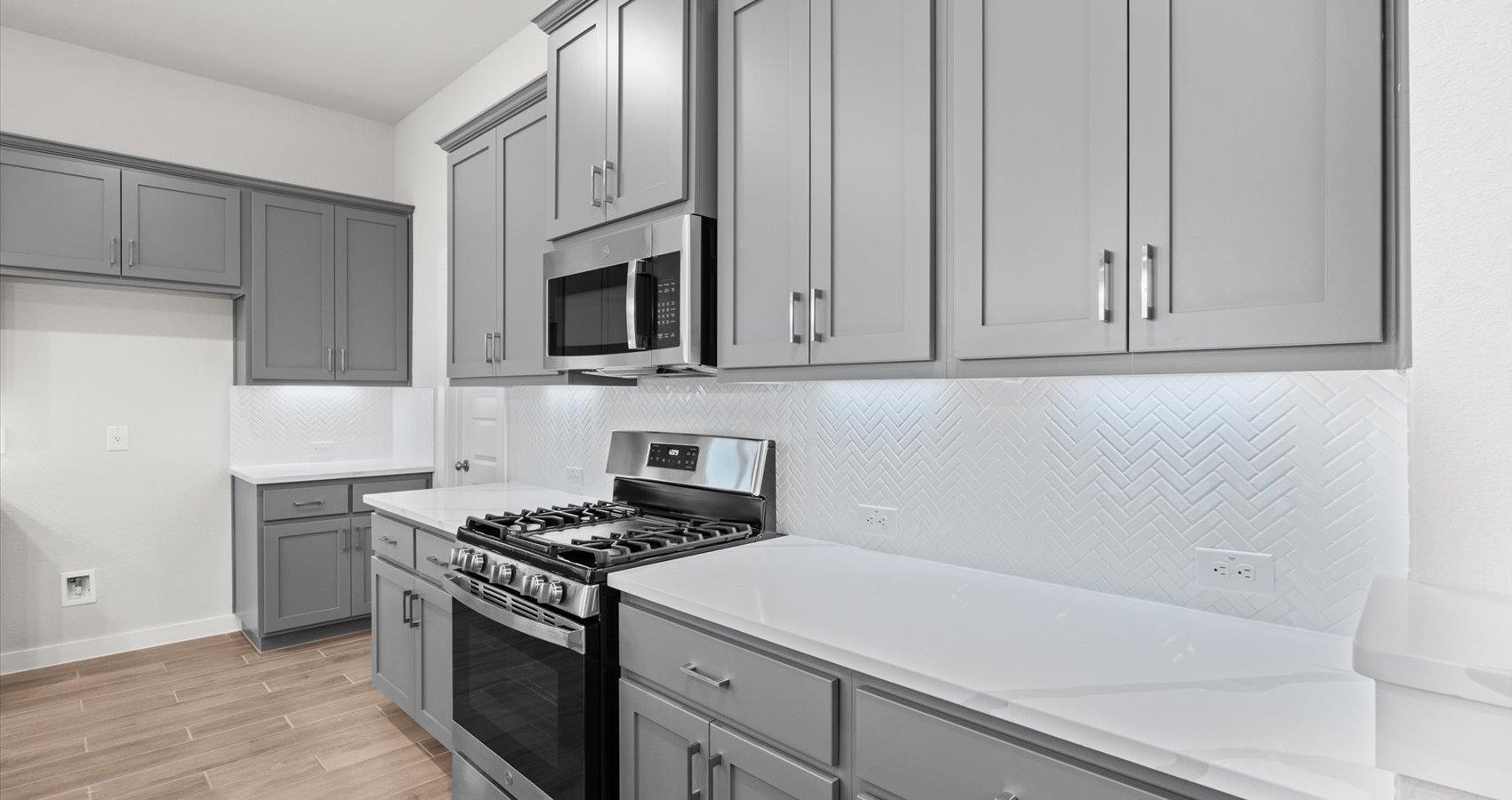 309 West Faulkner ST — photo 4