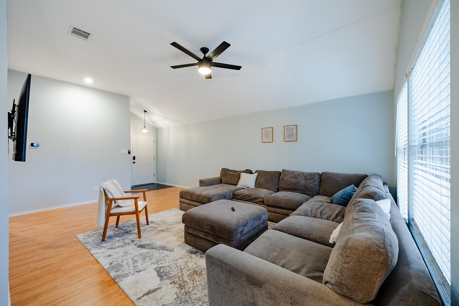 1704 Verbena WAY — photo 5
