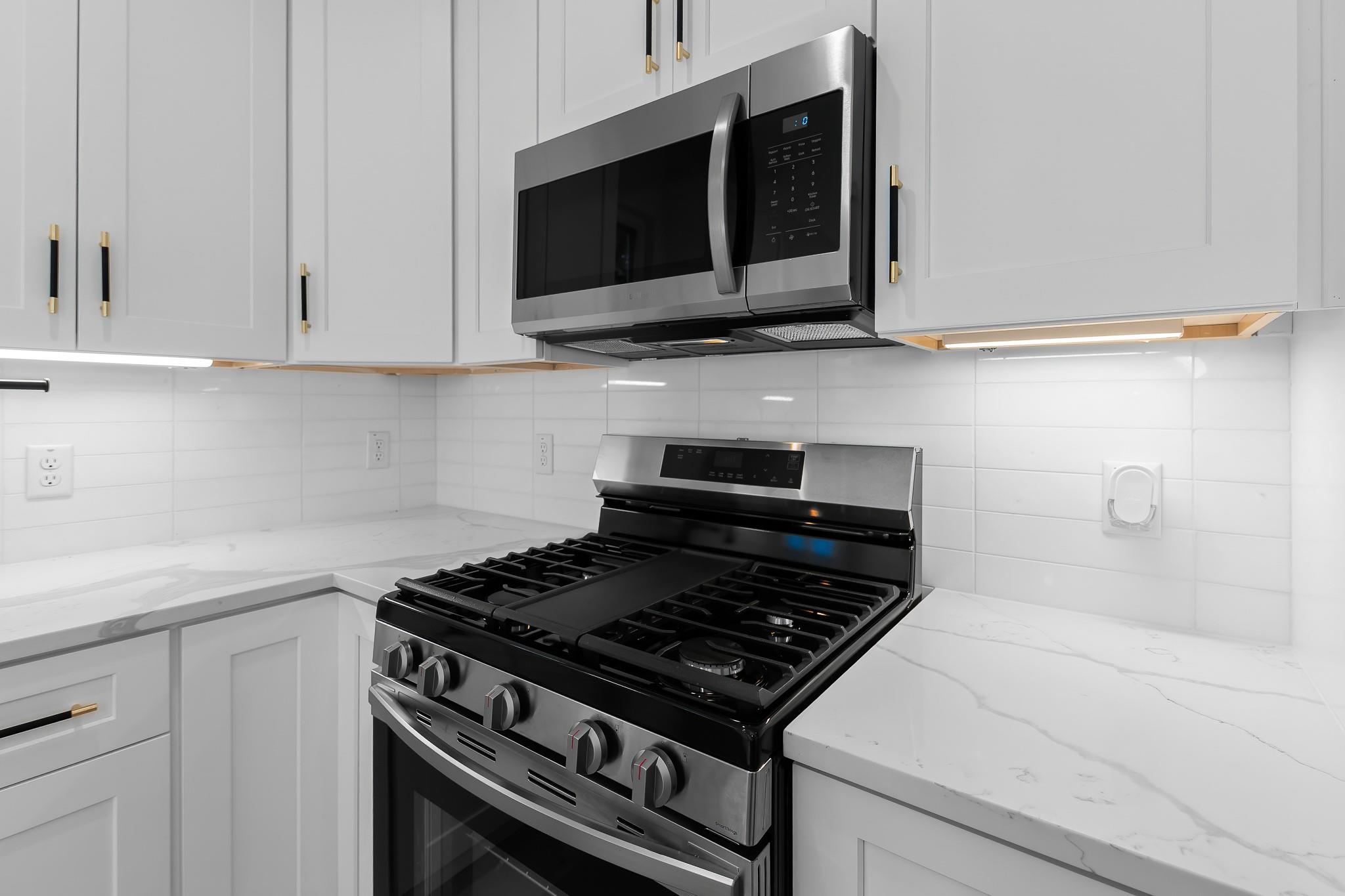 5305 Ledesma unit 4 Ledesma RD #4 — photo 5