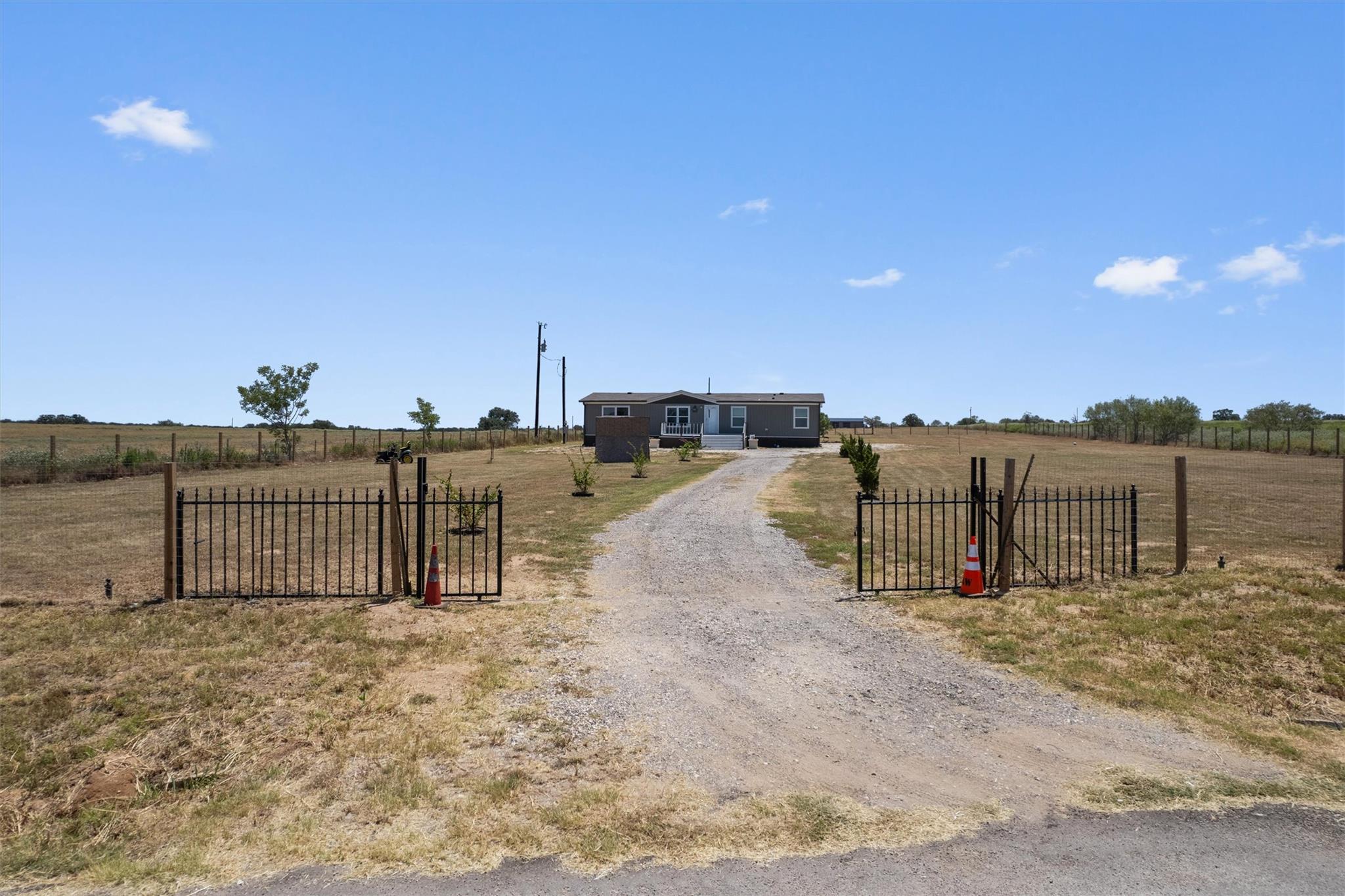 263 Cedar Creek DR