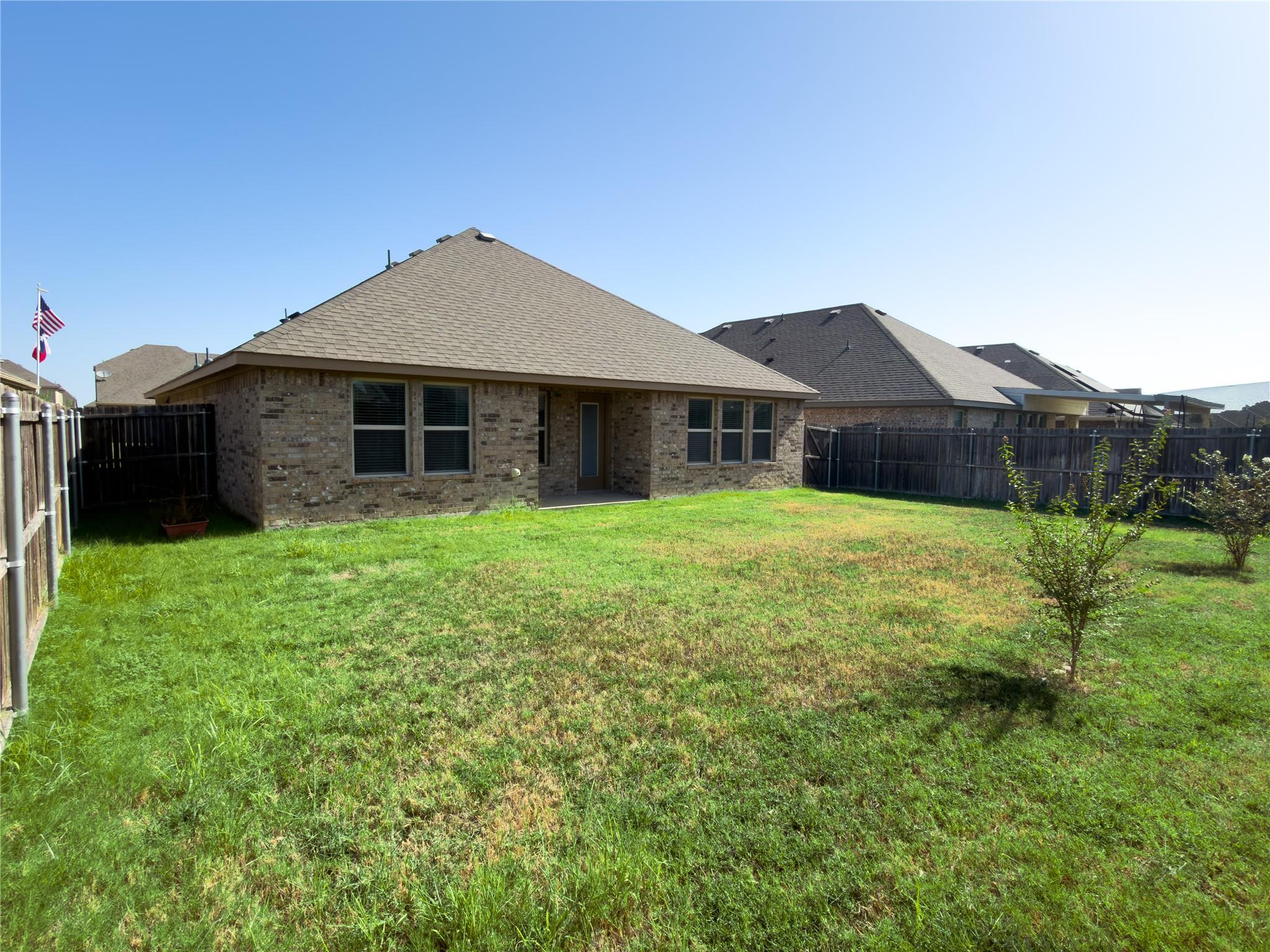 3149 Honeycomb WAY — photo 3