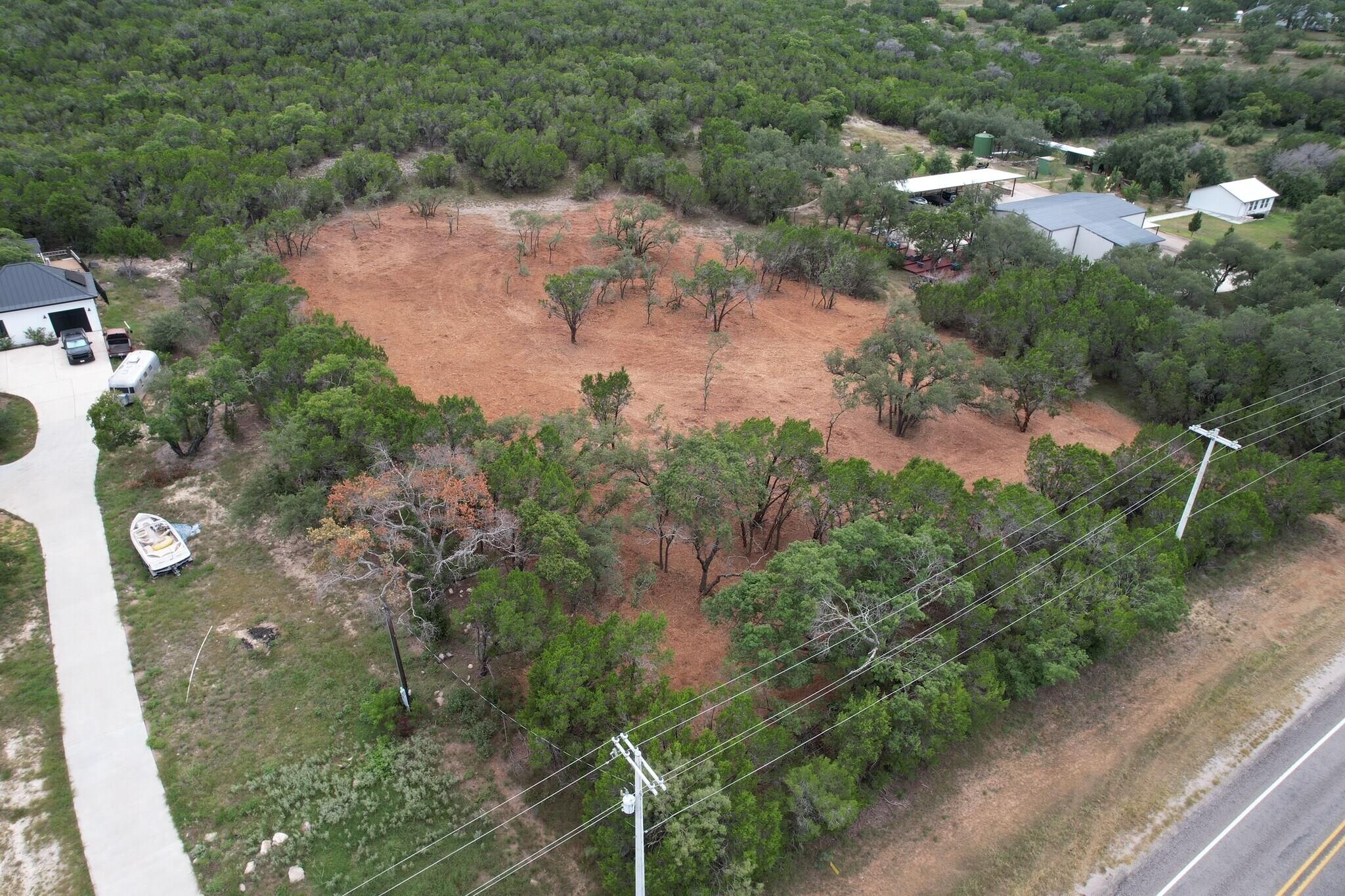 2409 Pace Bend RD — photo 3