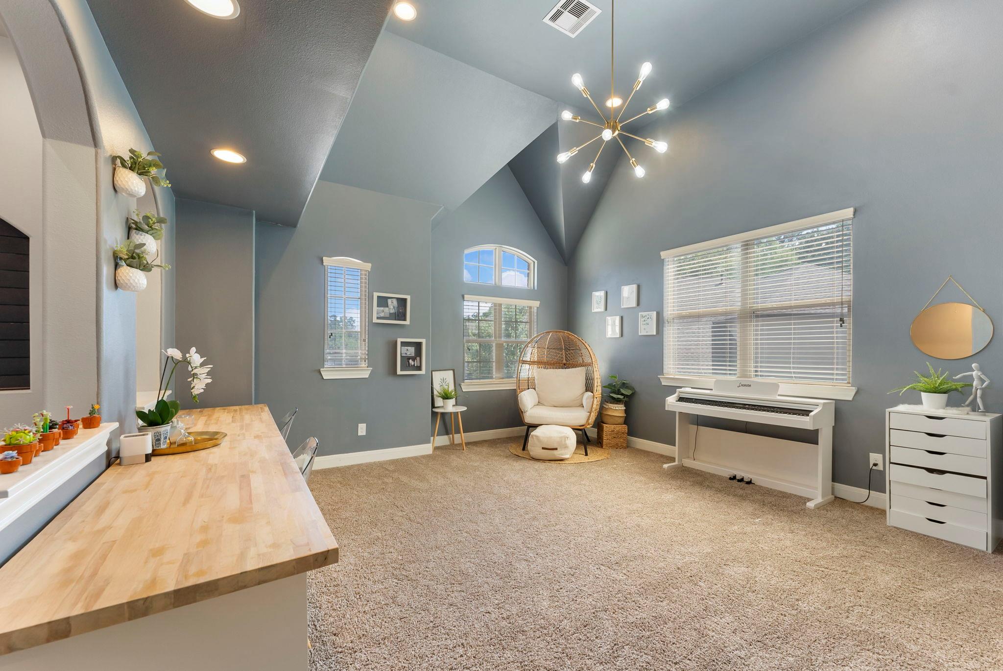 5206 Creekland CIR — photo 3