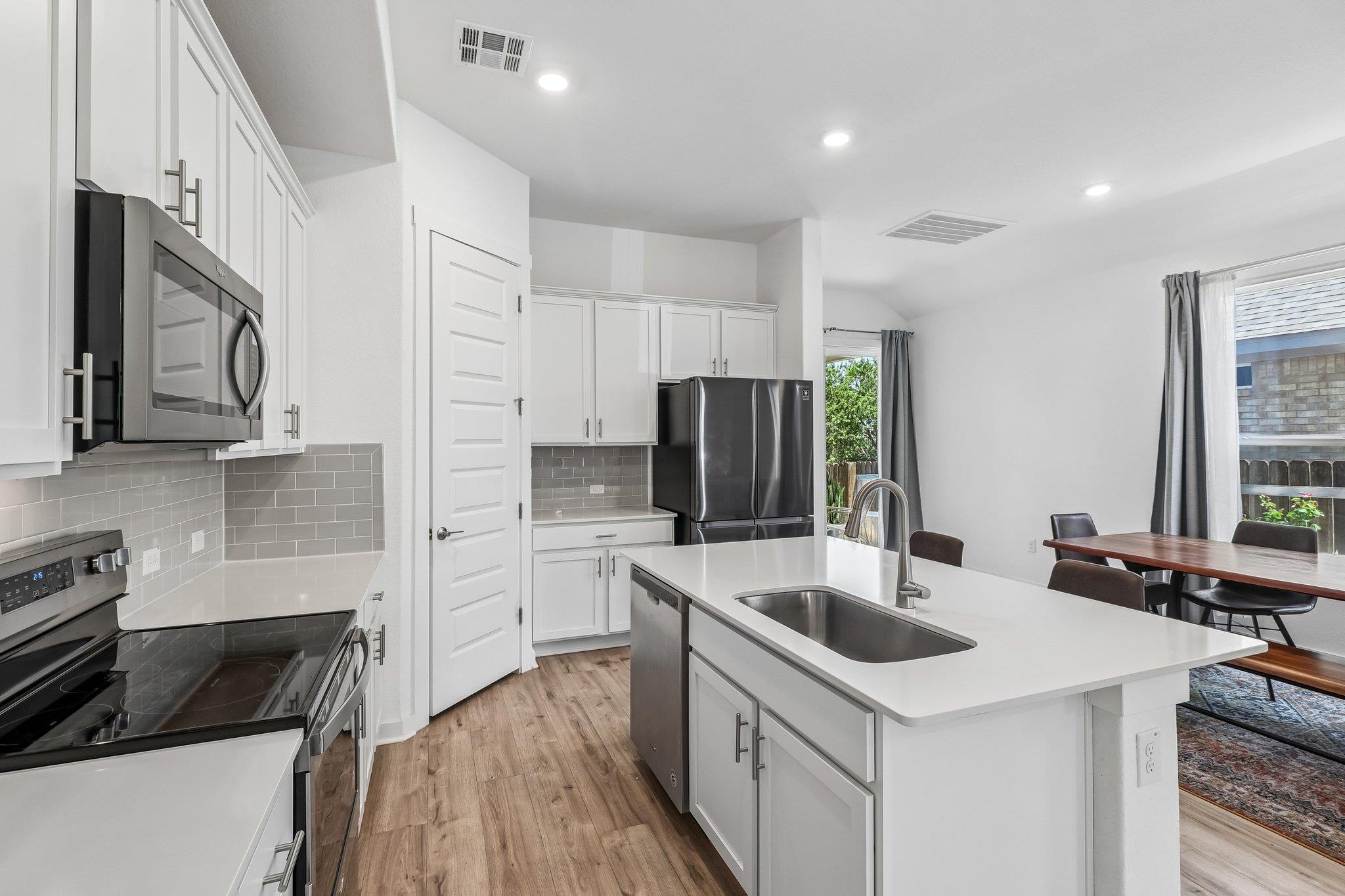 313 Peace Pipe WAY — photo 4