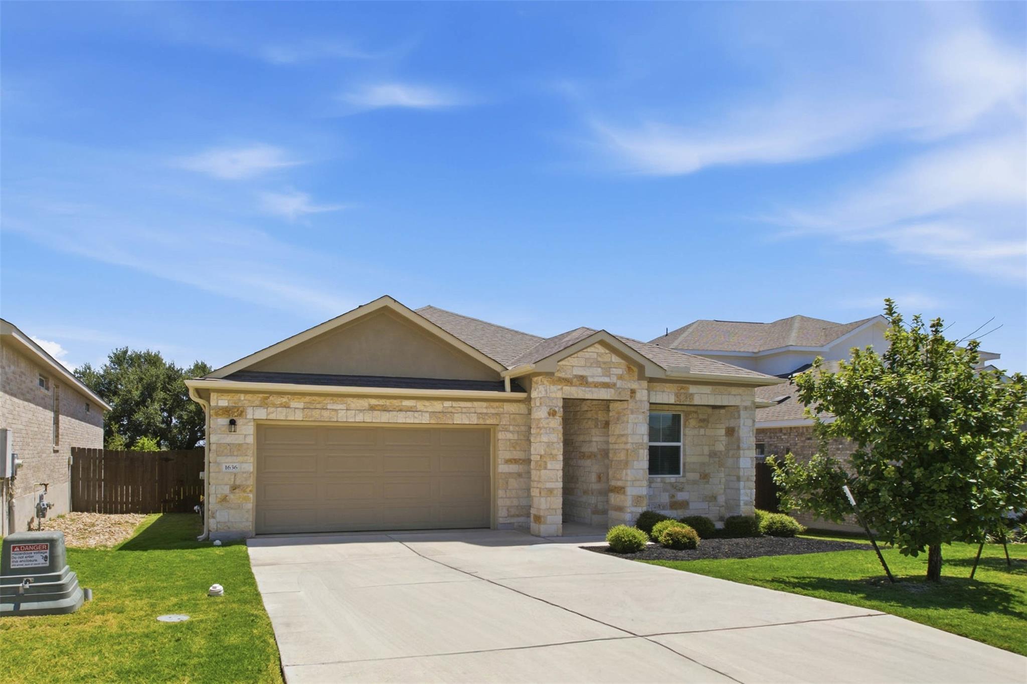 1636 Flying Horseshoe BND