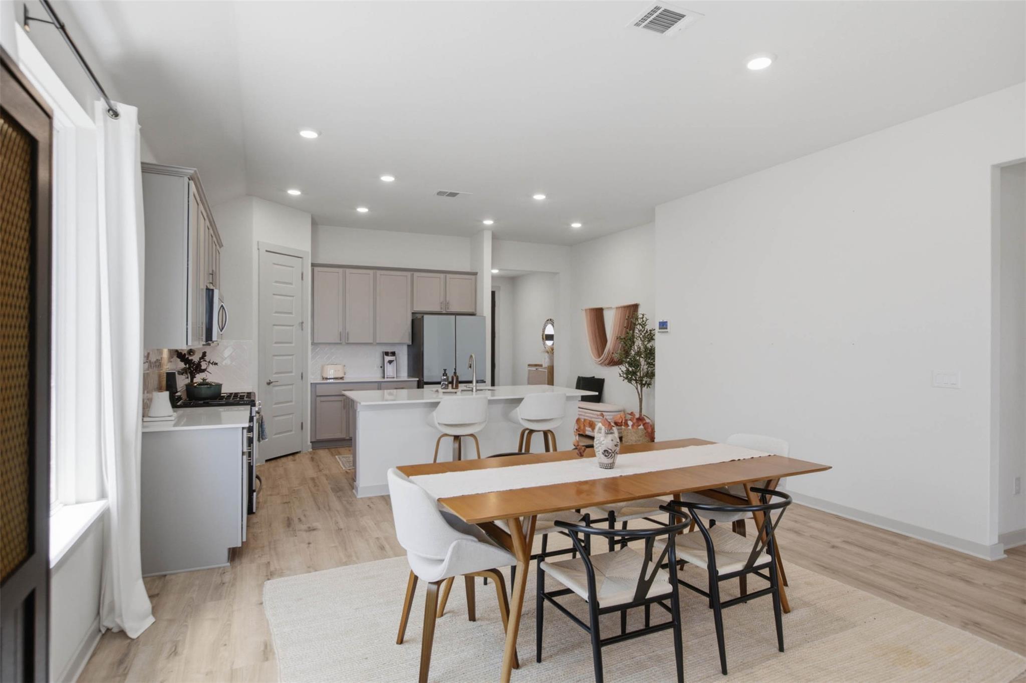 1636 Flying Horseshoe BND — photo 5