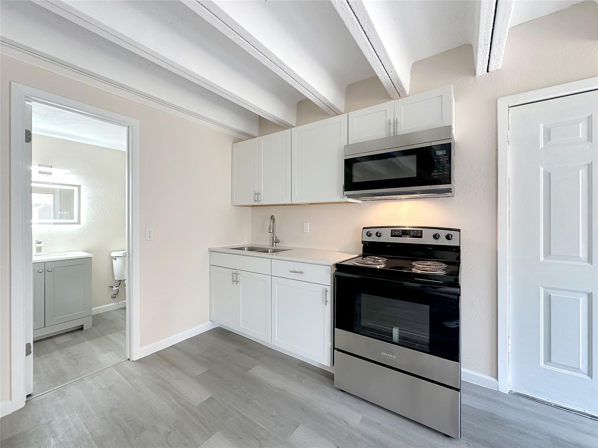 5920 Lago Vista Way #C-23 — photo 4