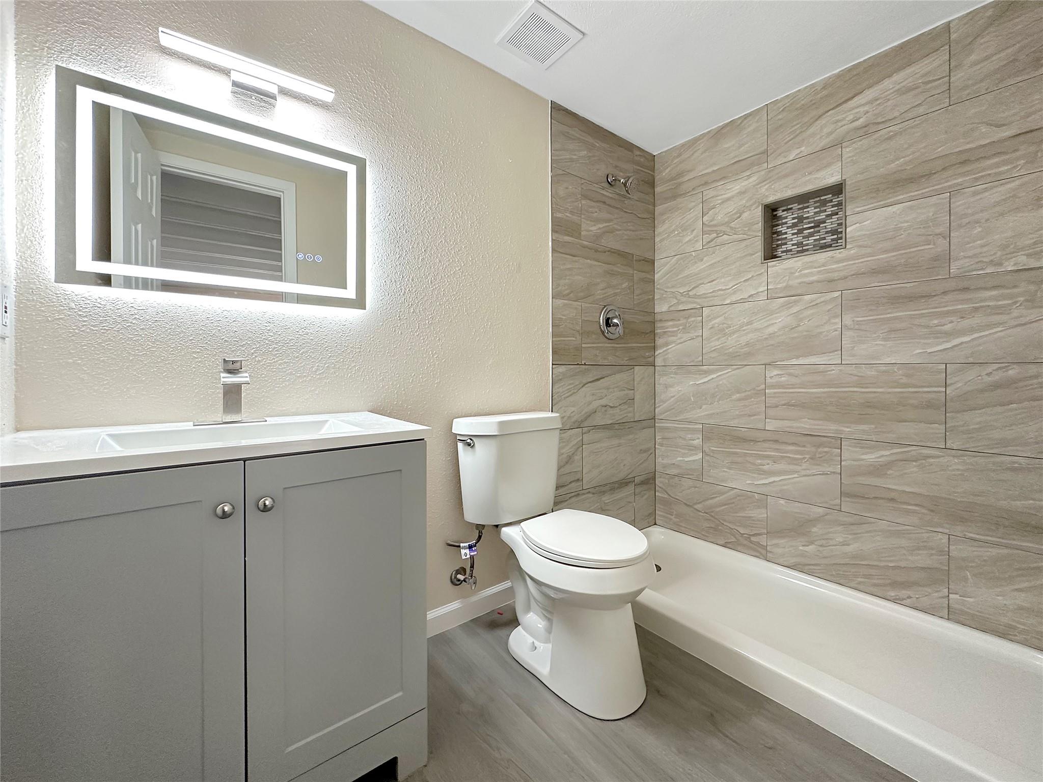 5920 Lago Vista Way #C-23 — photo 5