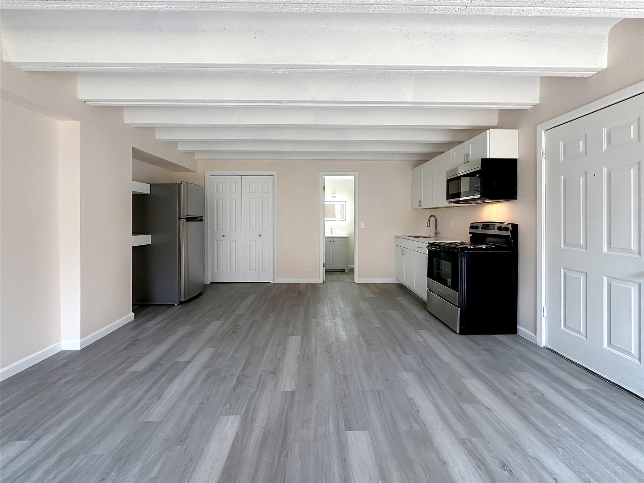 5920 Lago Vista Way #C-23 — photo 3